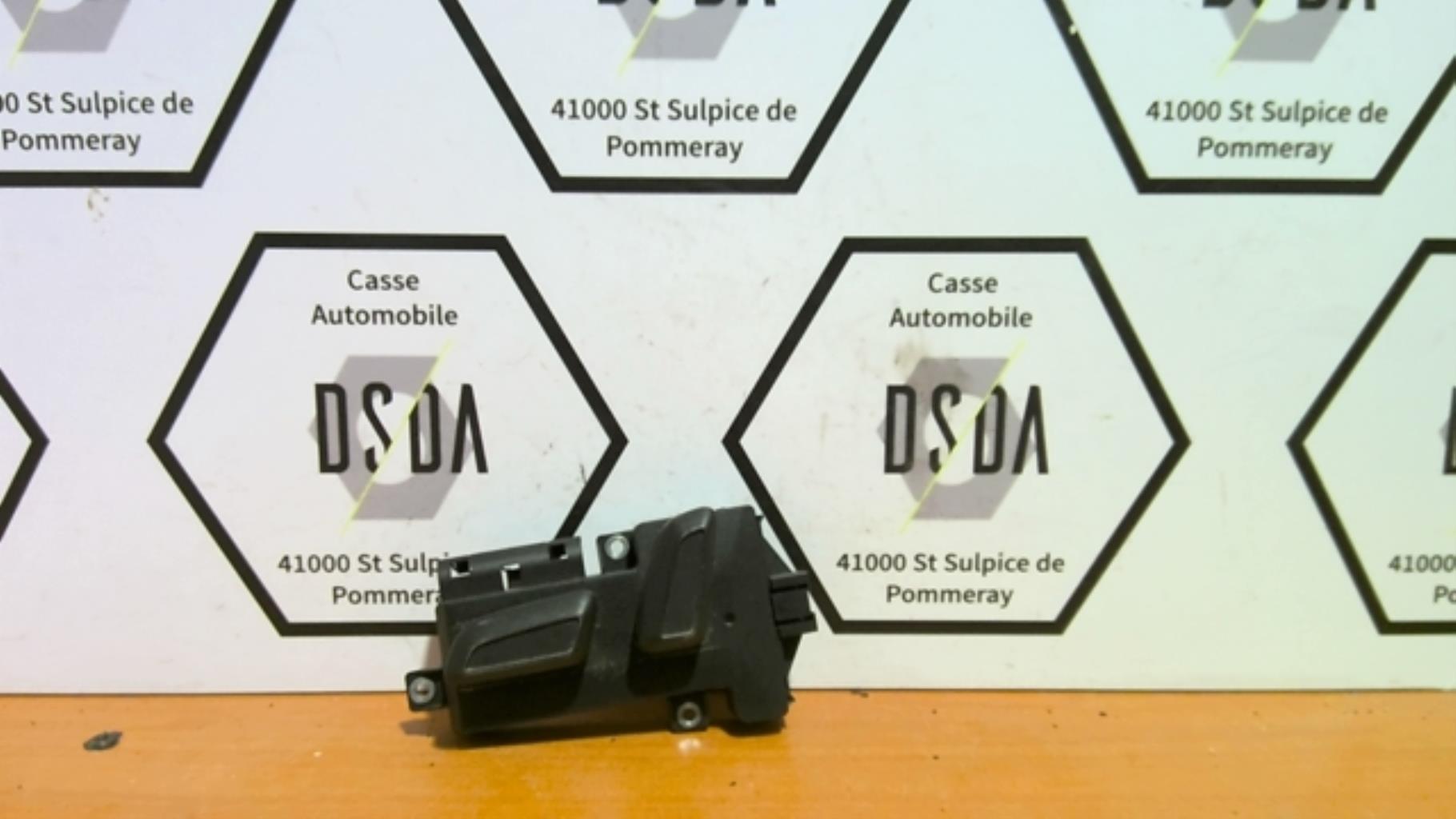 Commande de reglage de siege AUDI A5 1 COUPE S5 PHASE 1 Essence - 1