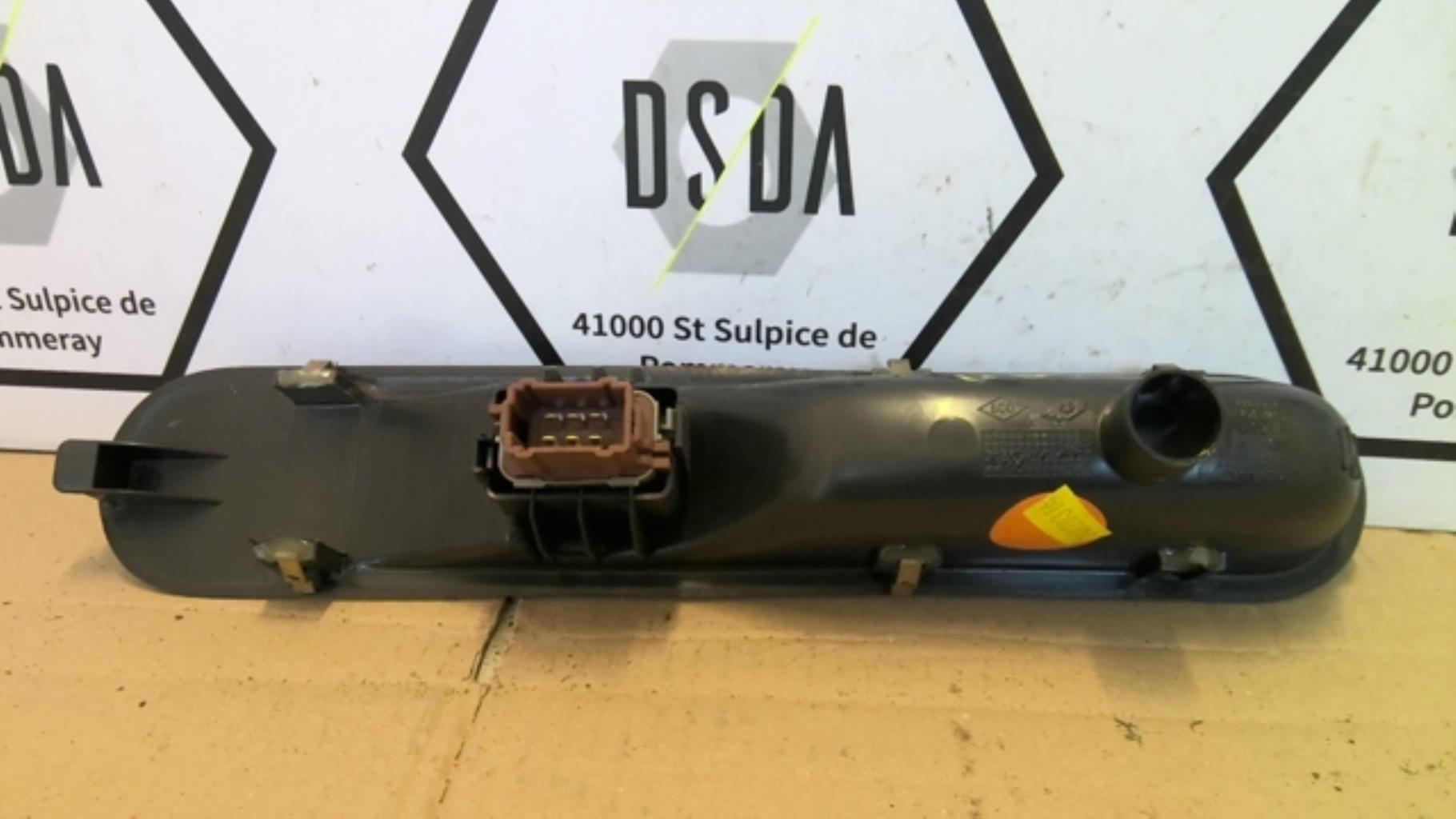 Interrupteur de leve vitre avant droit RENAULT ESPACE 4 PHASE 1 Diesel - 1