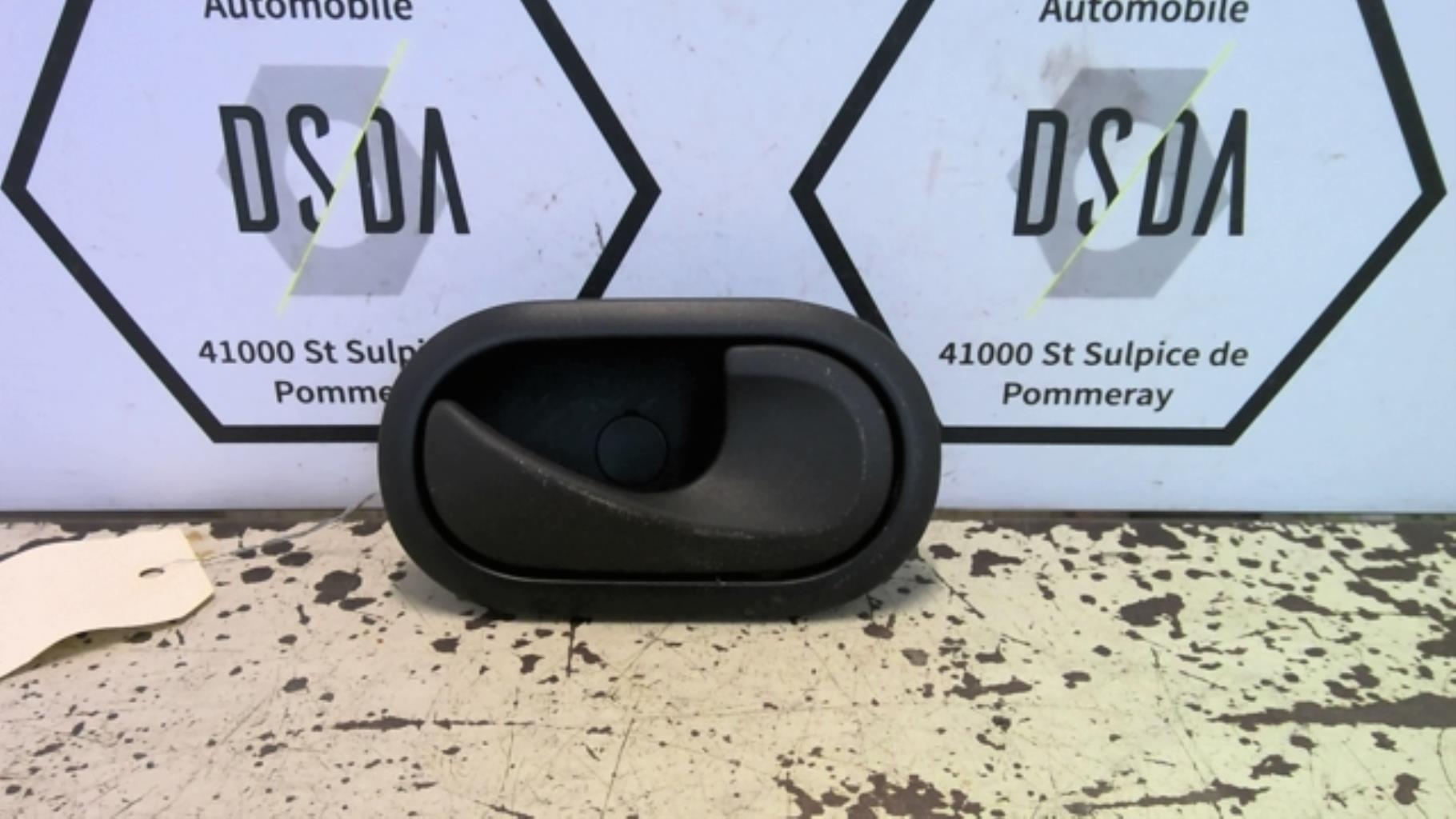 Poignee interieur avant droit RENAULT KANGOO 2 PHASE 1 Diesel - 1
