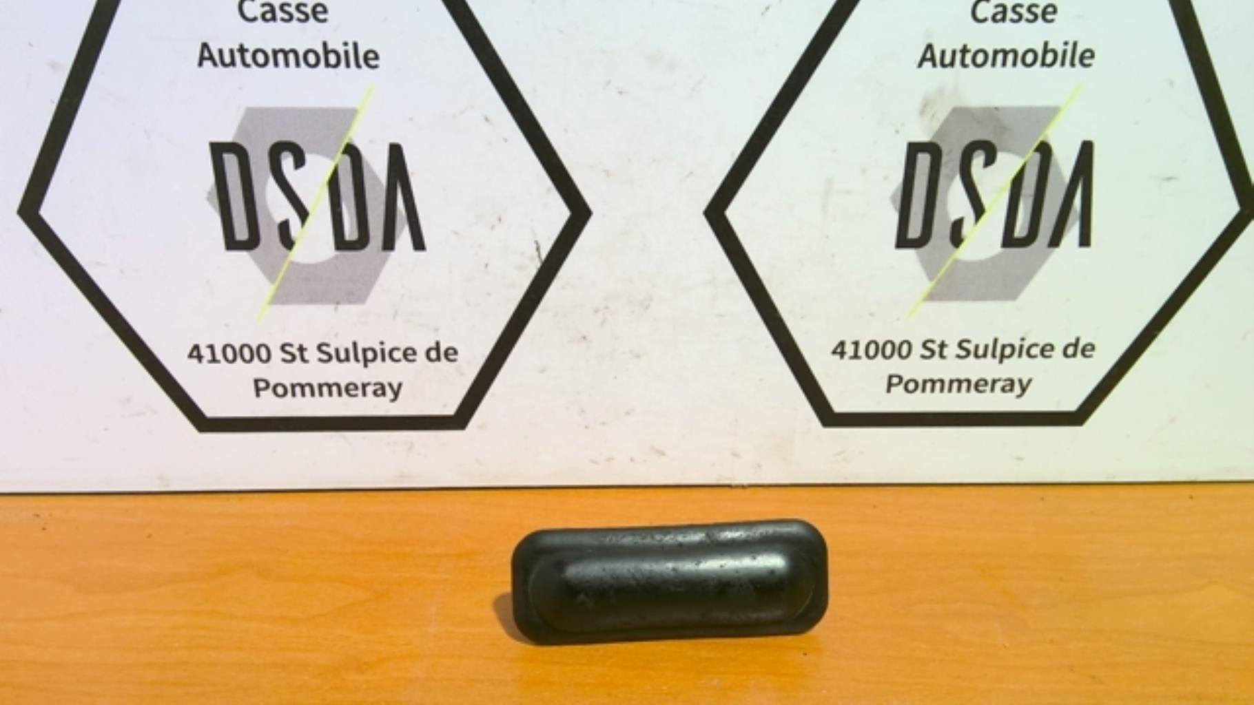 Bouton de coffre CITROEN C3 2 PHASE 1 Diesel - 1