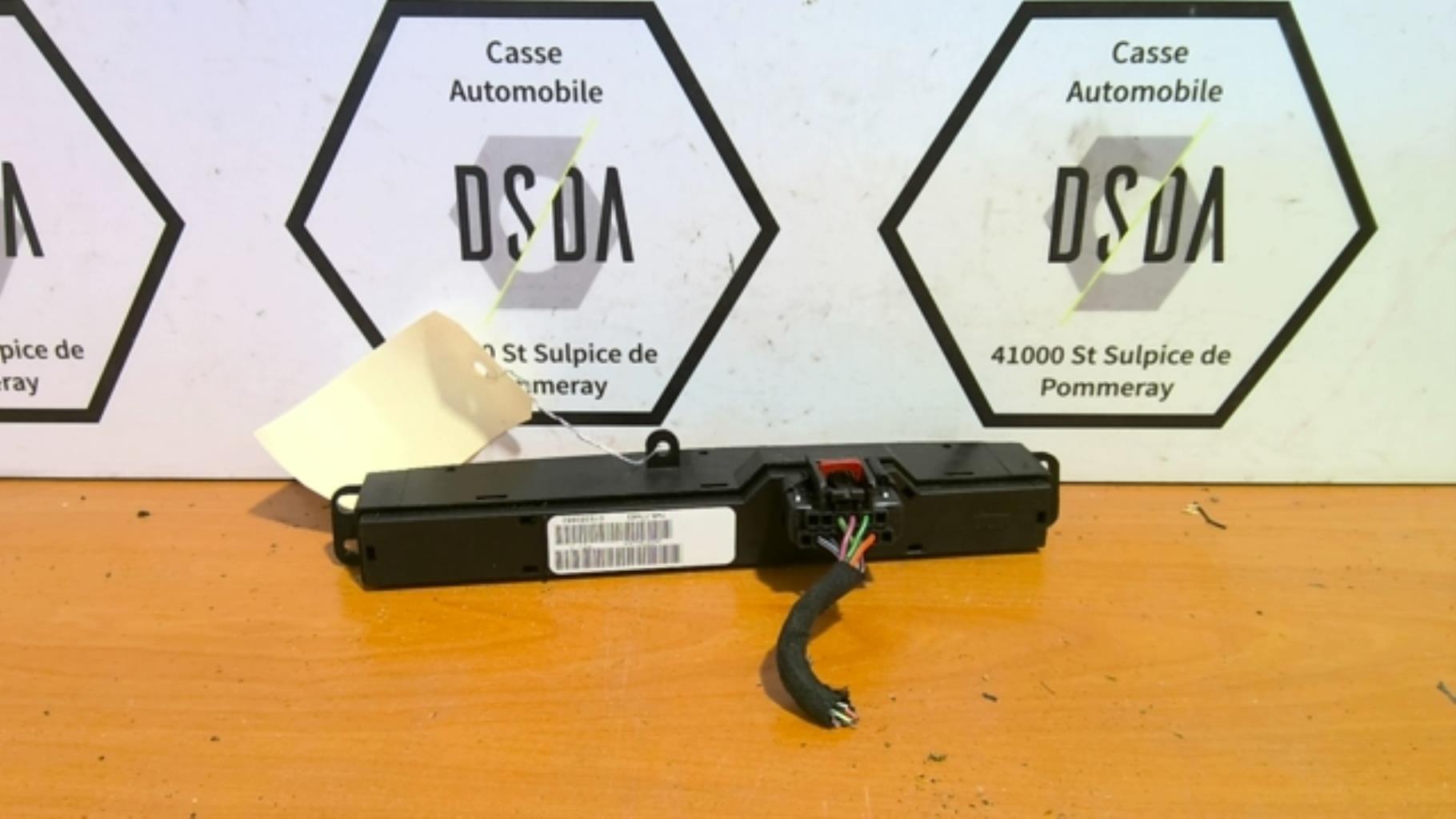 Bouton de warning CHRYSLER GRAND VOYAGER 4 PHASE 2 Diesel - 1
