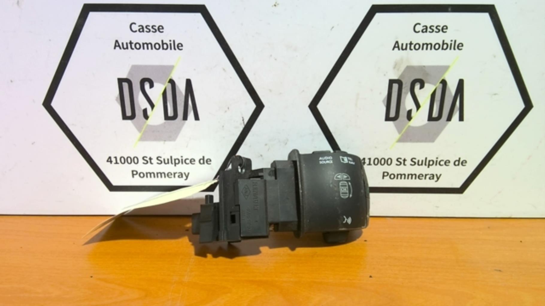 Commande autoradio RENAULT SCENIC 3 PHASE 1 Diesel - 1