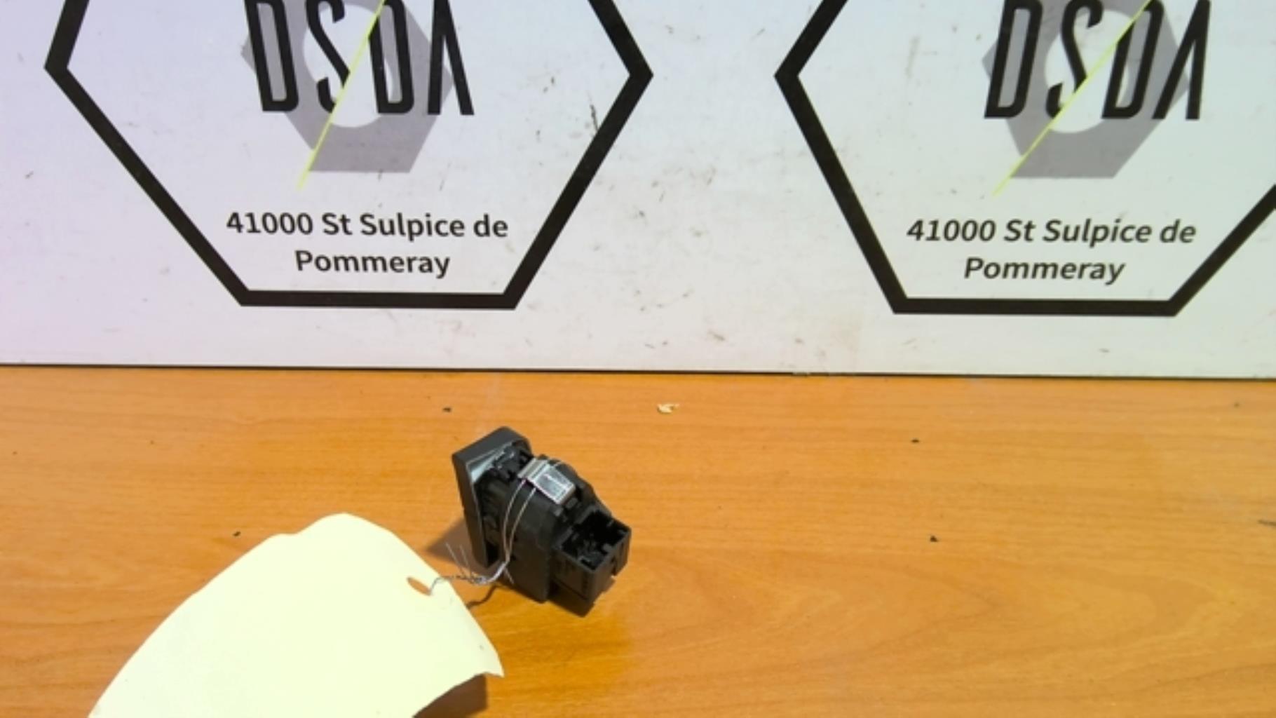 Commande de fermeture centralisee AUDI A5 1 COUPE S5 PHASE 1 Essence - 1