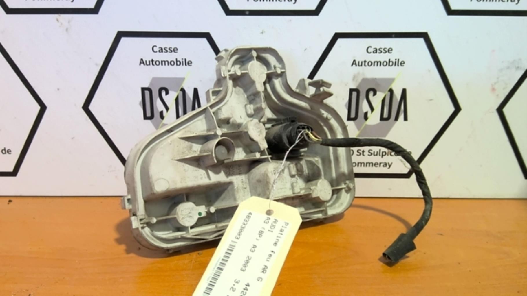 Platine feu arriere gauche AUDI A3 2 PHASE 1 Essence - 1