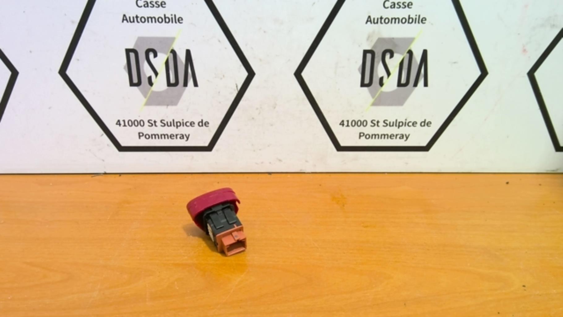 Bouton de warning CITROEN C2 PHASE 1 Diesel - 1