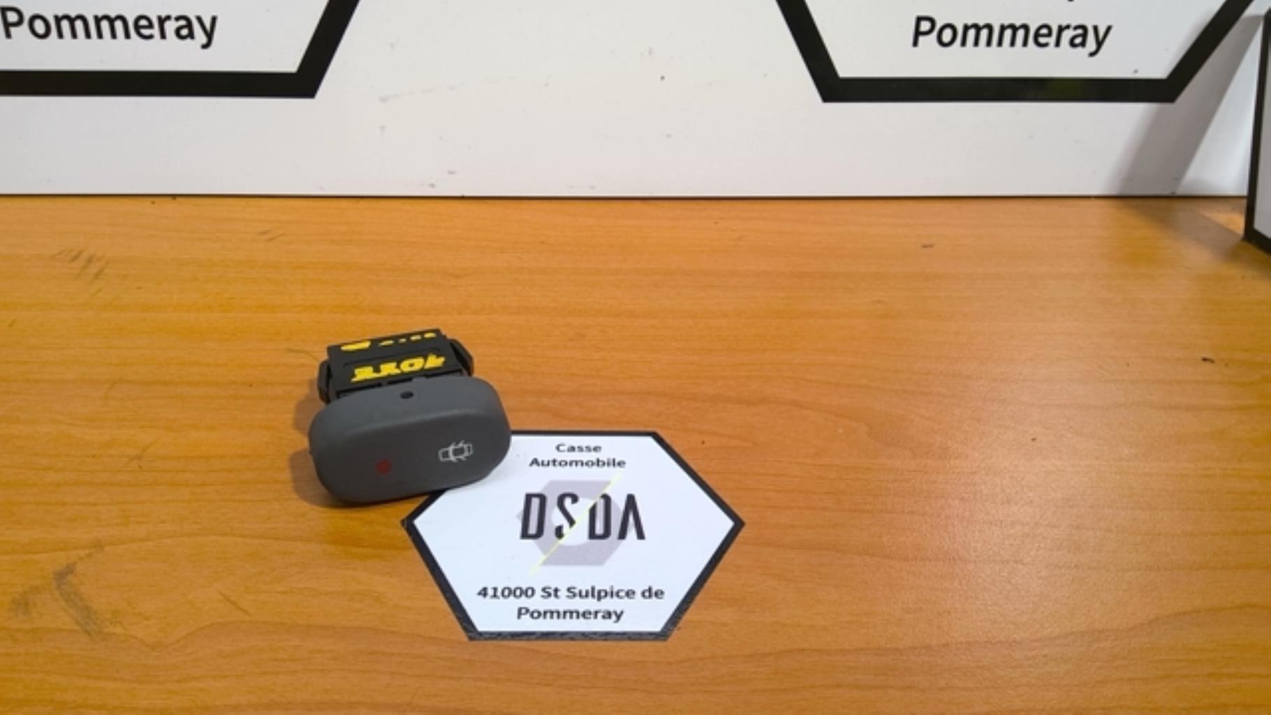 Commande de fermeture centralisee RENAULT CLIO 2 PHASE 1 Essence - 1