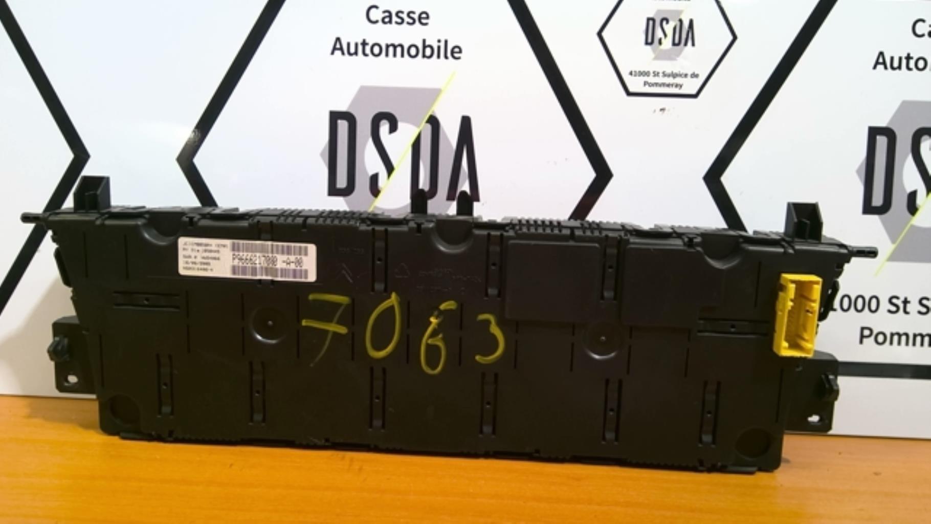 Compteur CITROEN C4 GRAND PICASSO 1 Diesel - 1