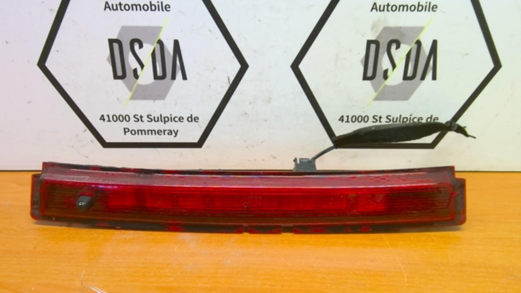 Feu arriere stop central RENAULT CLIO 4 PHASE 1 Diesel - 1