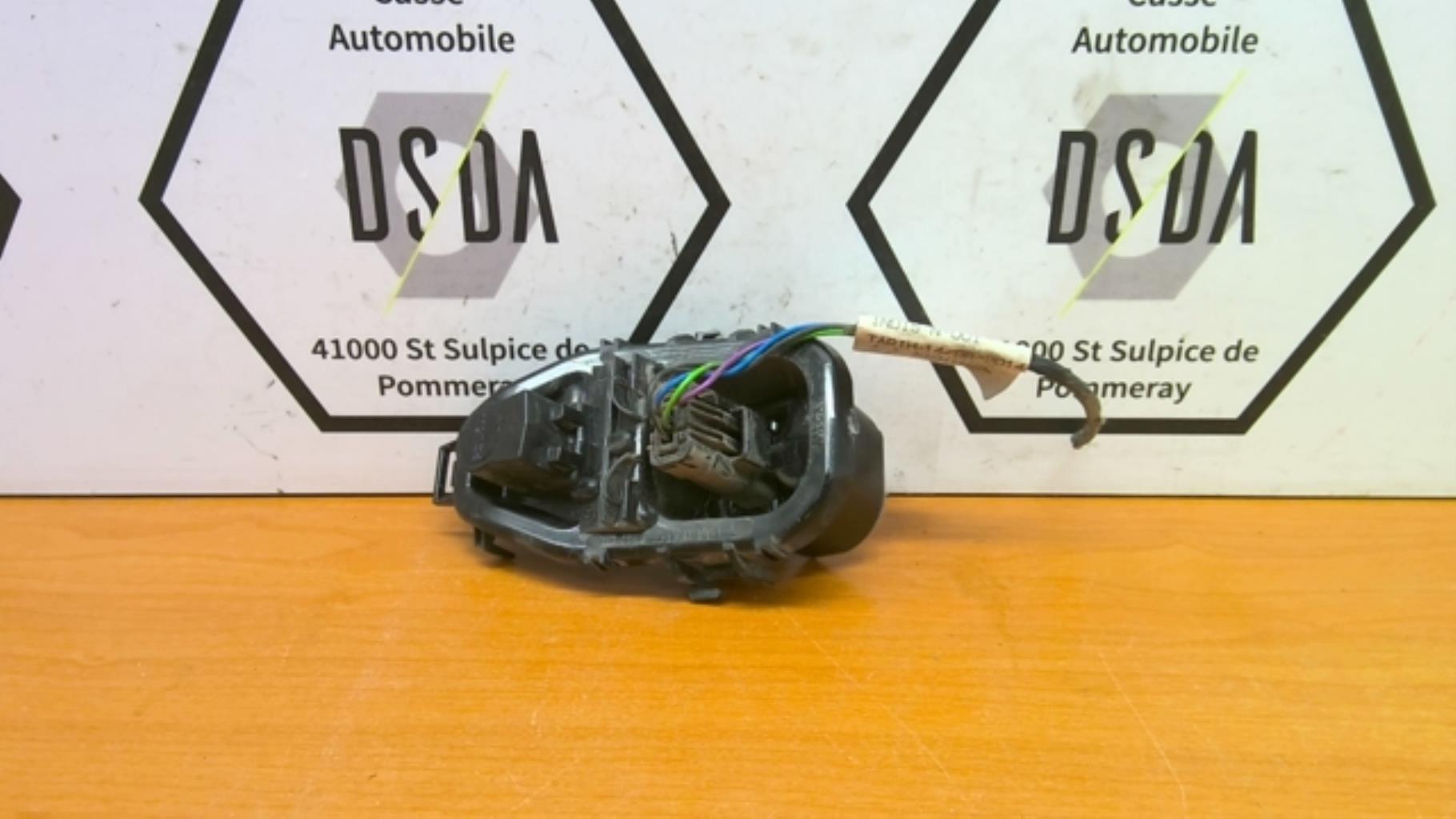 Platine feu arriere gauche RENAULT CLIO 4 PHASE 1 Diesel - 1