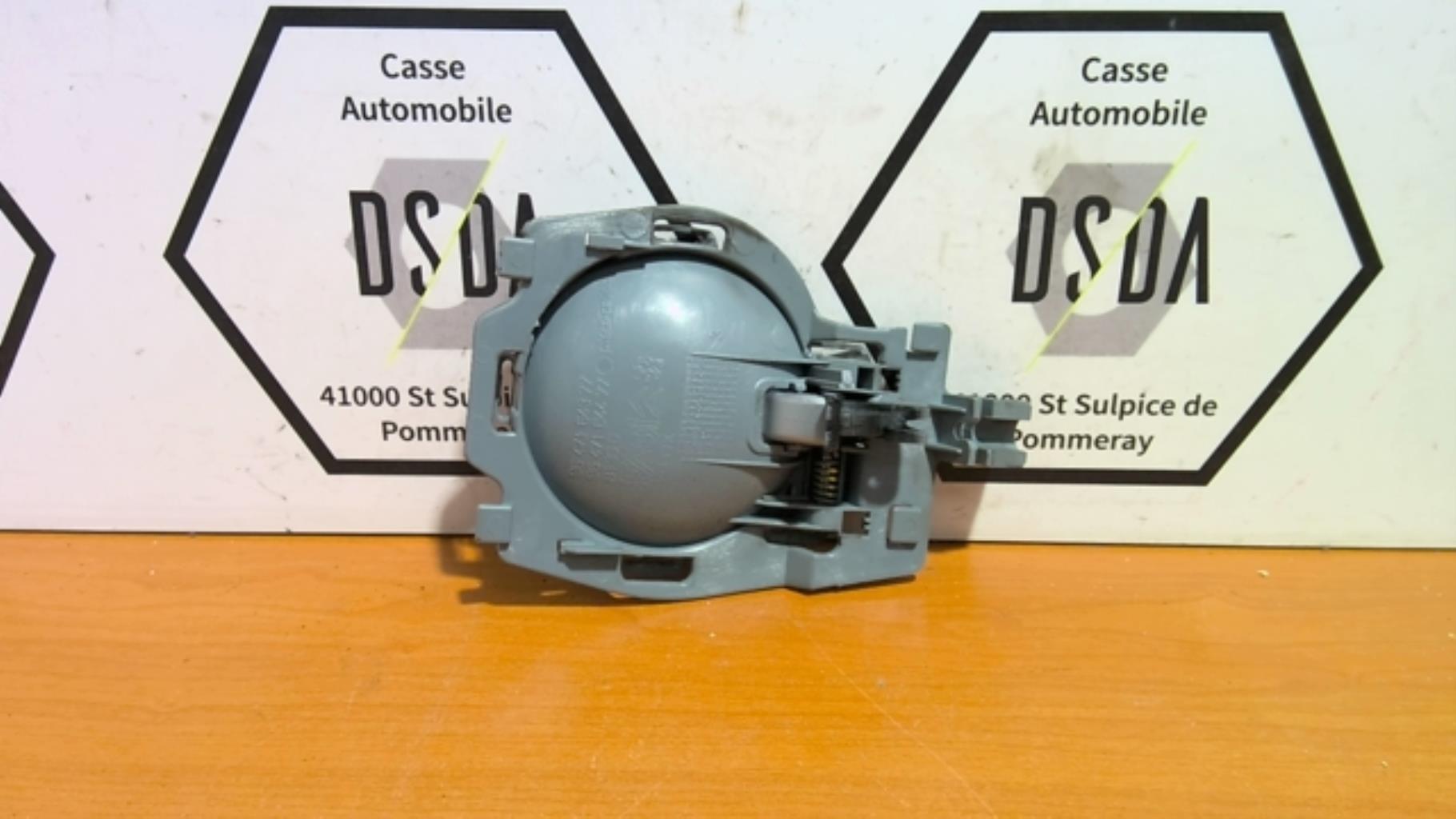 Poignee interieur avant droit CITROEN C3 1 PHASE 1 Diesel - 1