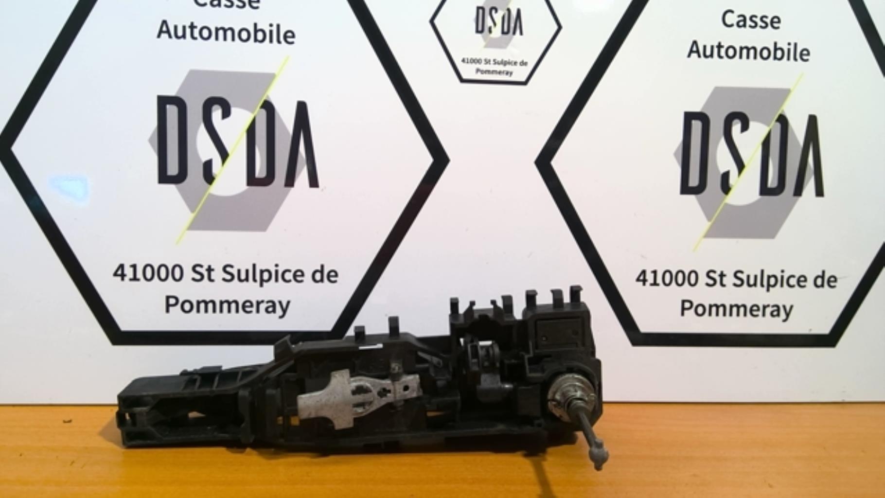 Poignee porte avant gauche RENAULT MEGANE 2 PHASE 1 Diesel - 1