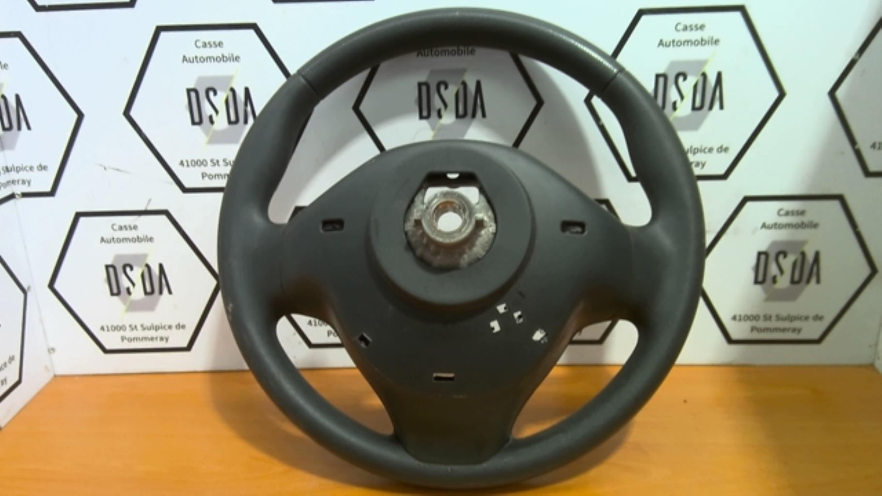 Volant RENAULT CLIO 4 PHASE 1 Diesel - 1