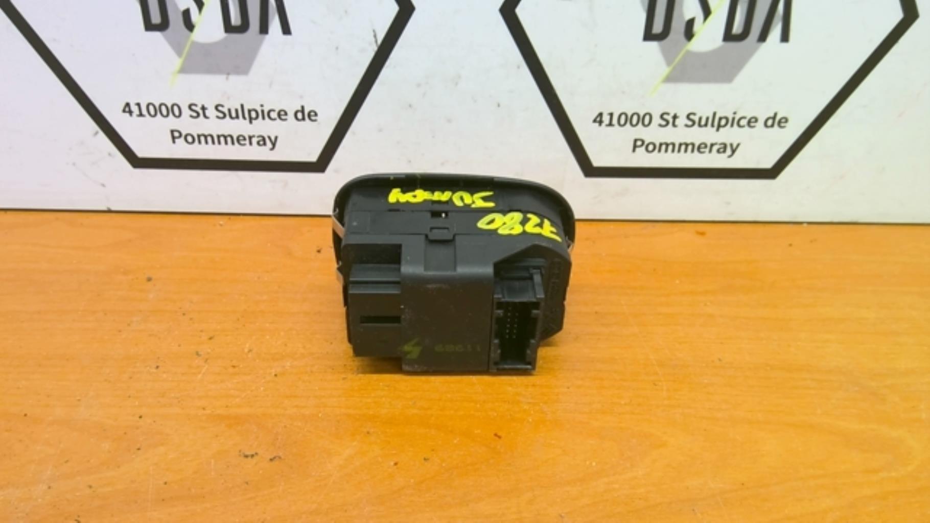 Interrupteur de leve vitre CITROEN JUMPY 1 PHASE 2 Essence - 1