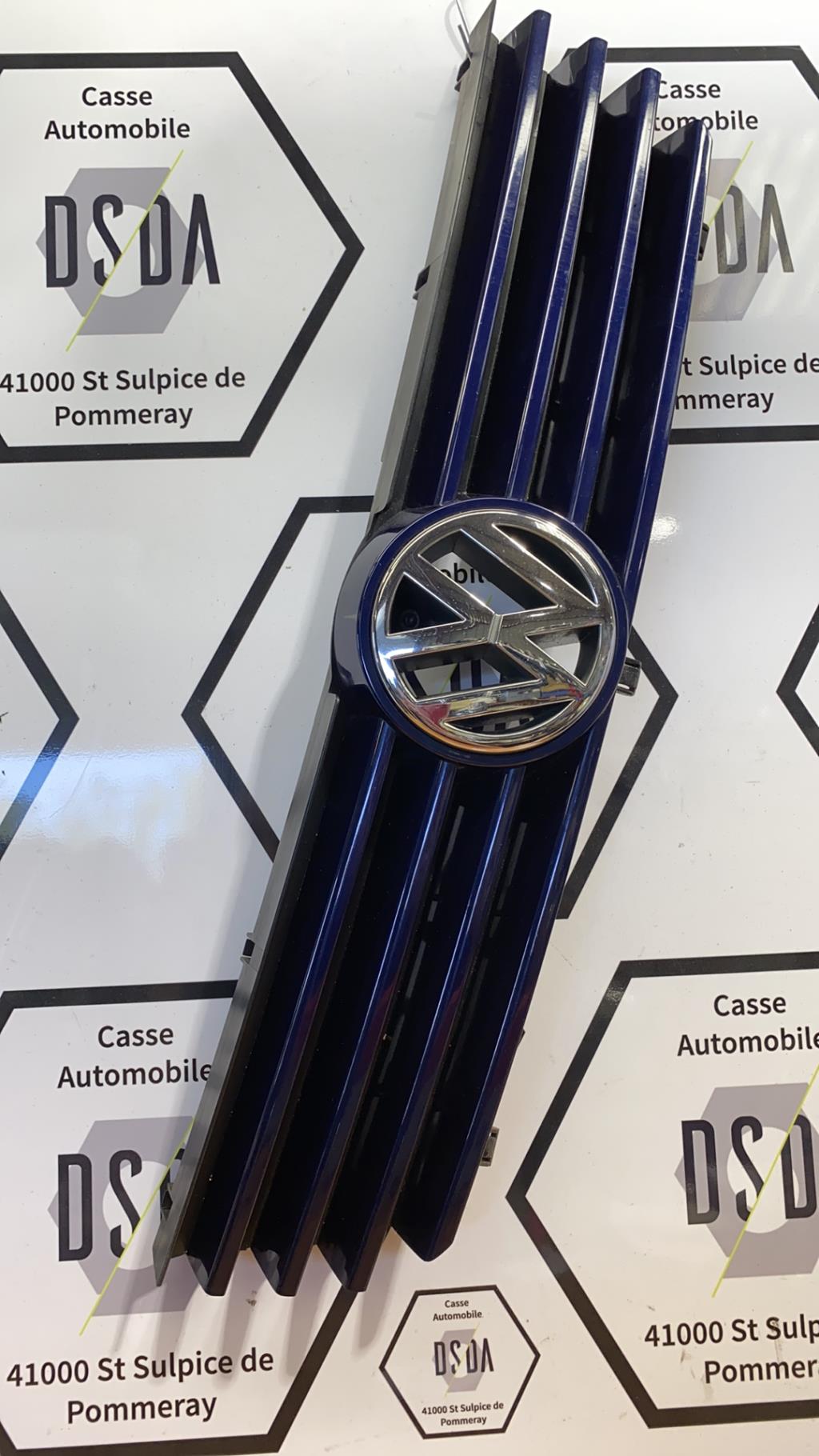 Calandre VOLKSWAGEN POLO 3 PHASE 2 Diesel - 1