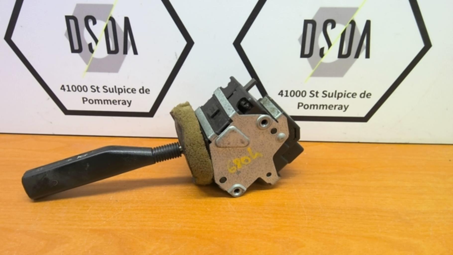 Commodo phare RENAULT CLIO 1 PHASE 1 Essence - 1