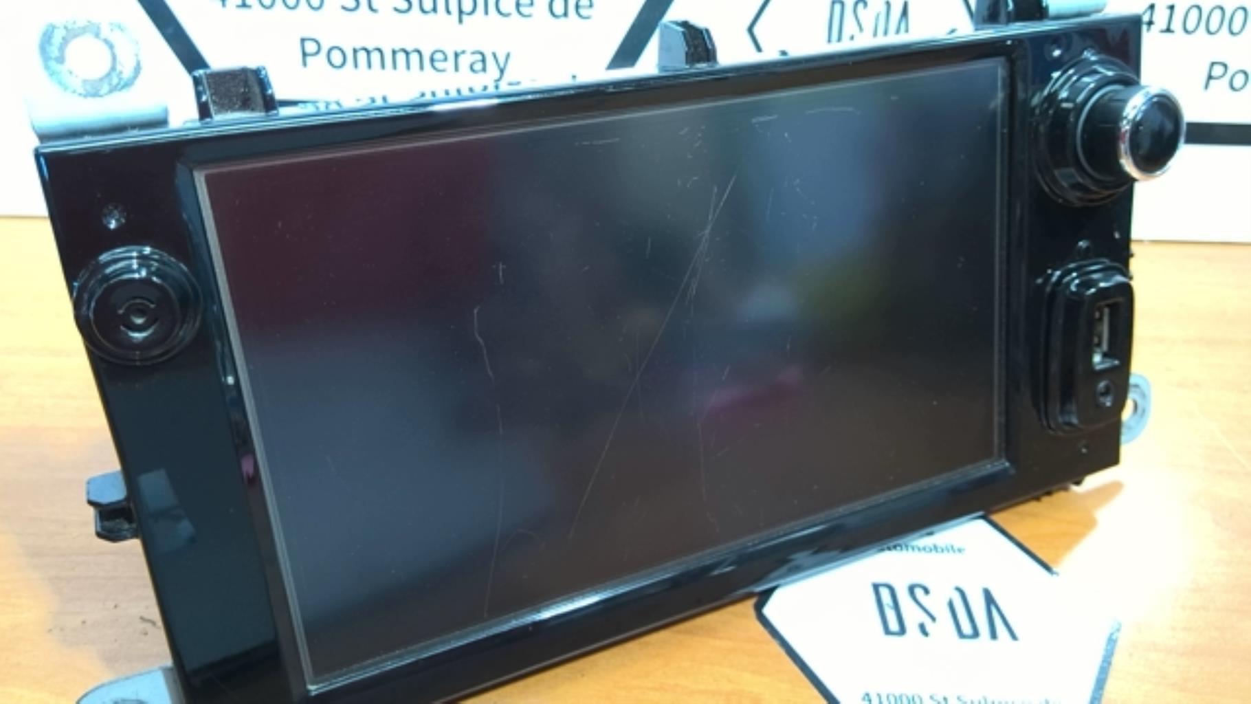 Ecran GPS RENAULT CLIO 4  - 1