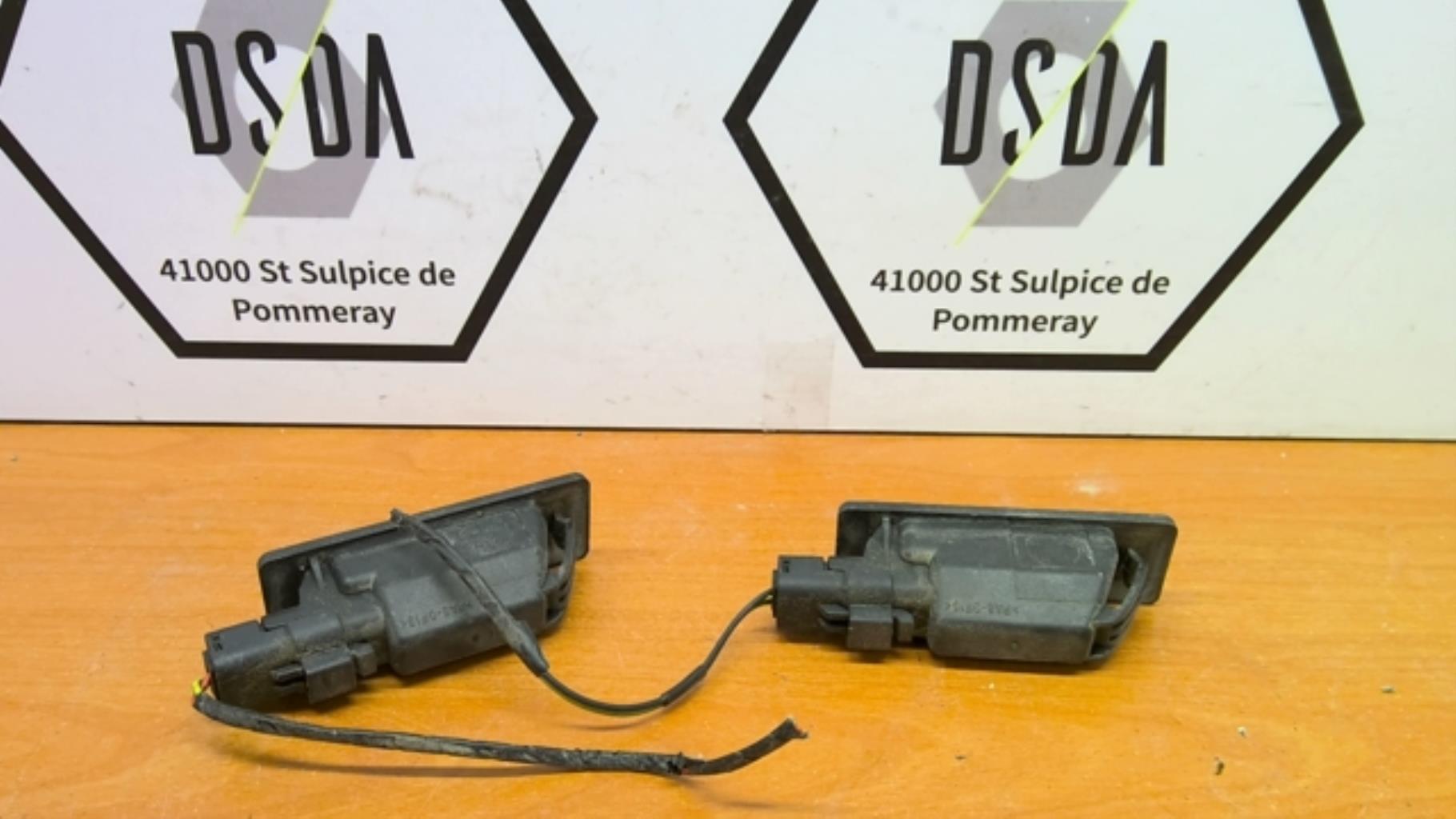 Eclairage de plaque CITROEN C4 PICASSO 1 Diesel - 1