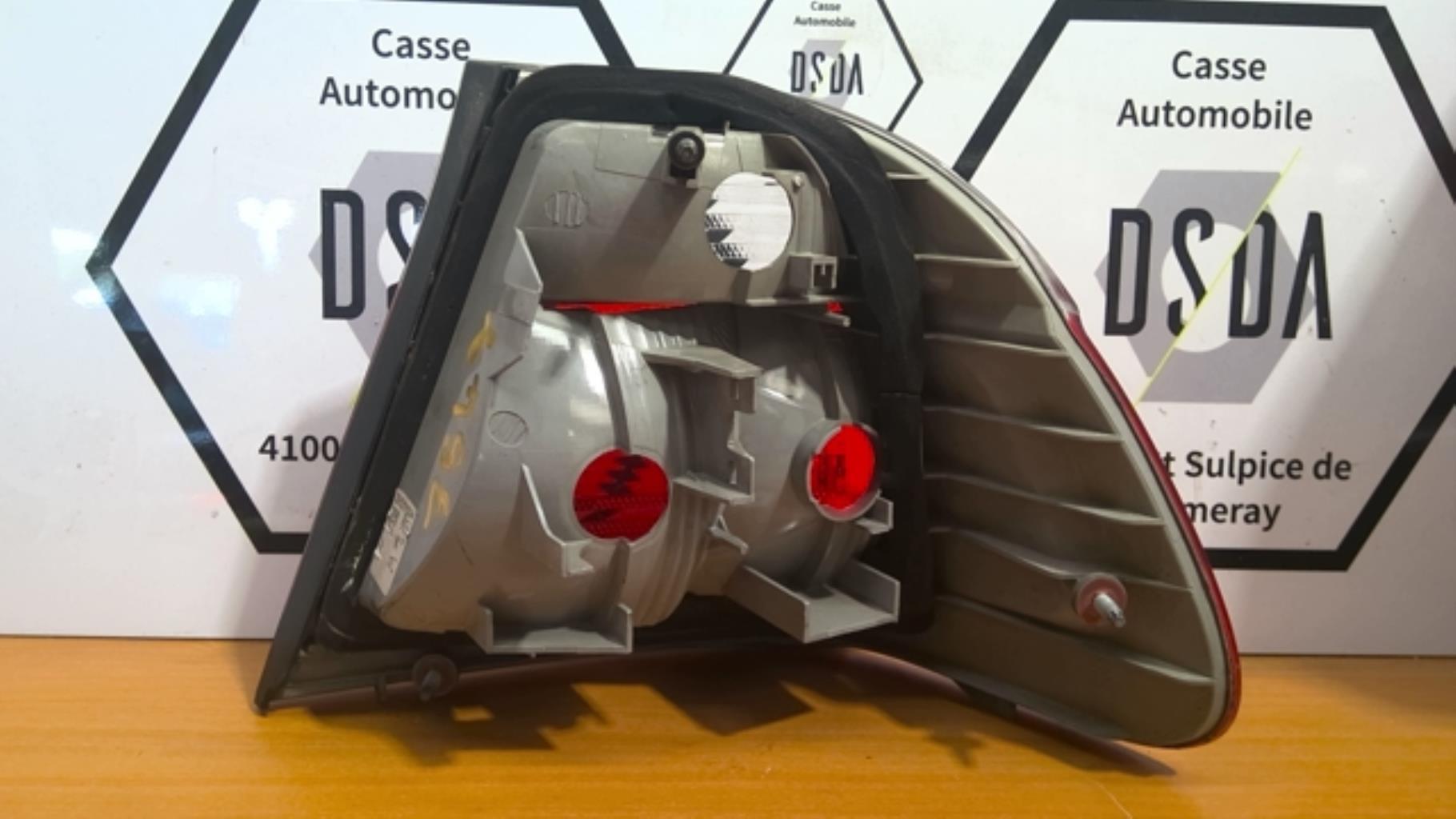 Feu arriere principal gauche (feux) BMW SERIE 3 E46 PHASE 1 Diesel - 1