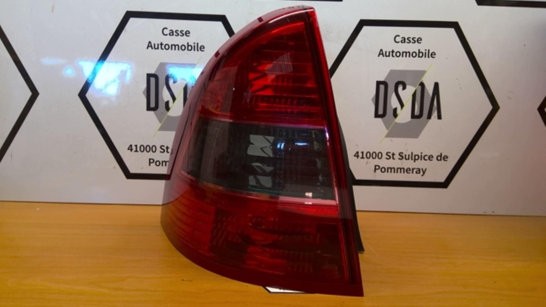Feu arriere secondaire gauche (feux) CITROEN C5 1 PHASE 2 Diesel - 1