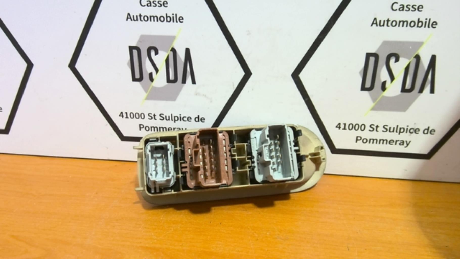 Interrupteur de leve vitre RENAULT SCENIC 2 PHASE 2 Diesel - 1