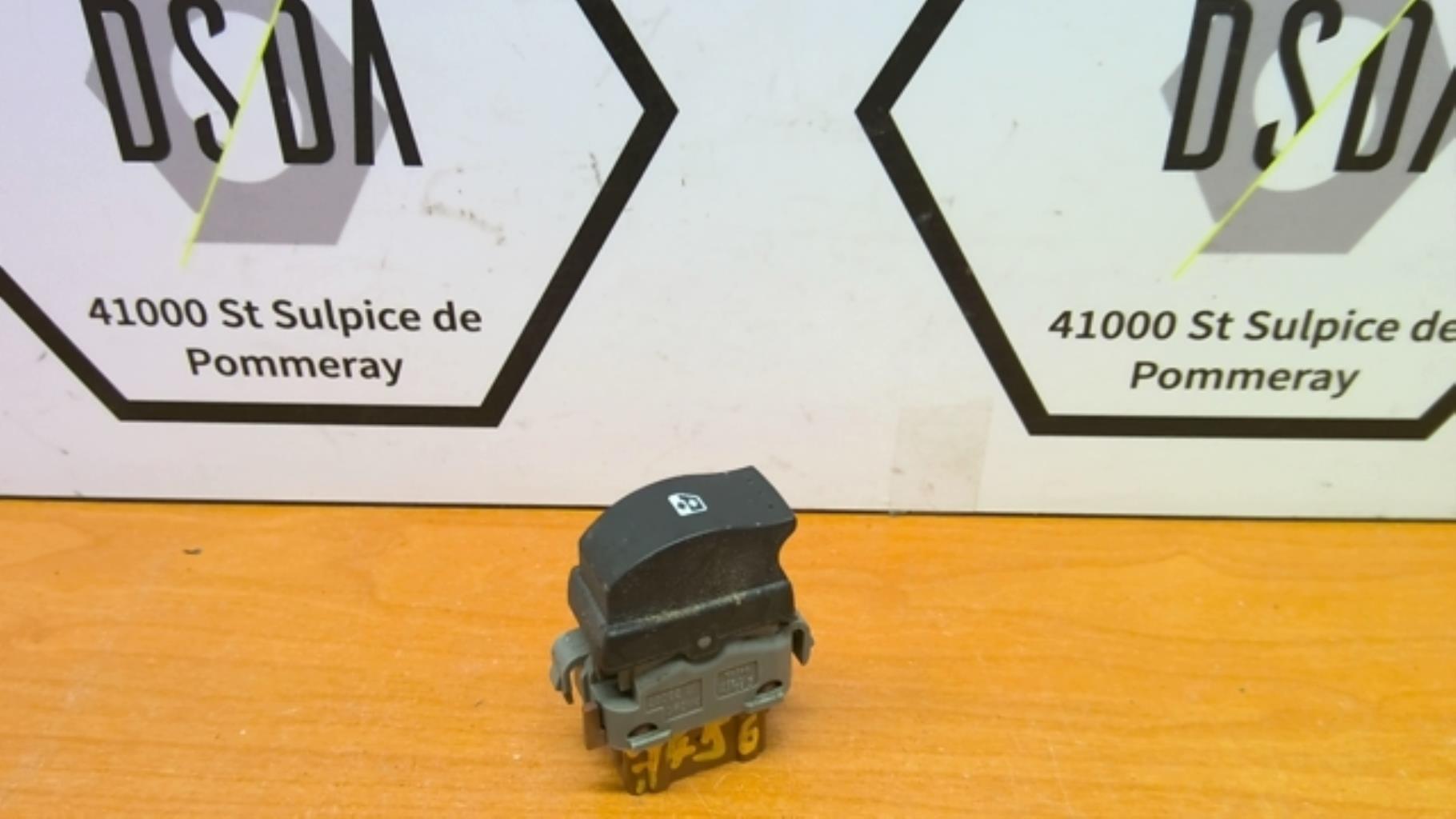 Interrupteur de leve vitre RENAULT LAGUNA 2 PHASE 2 BREAK Diesel - 1