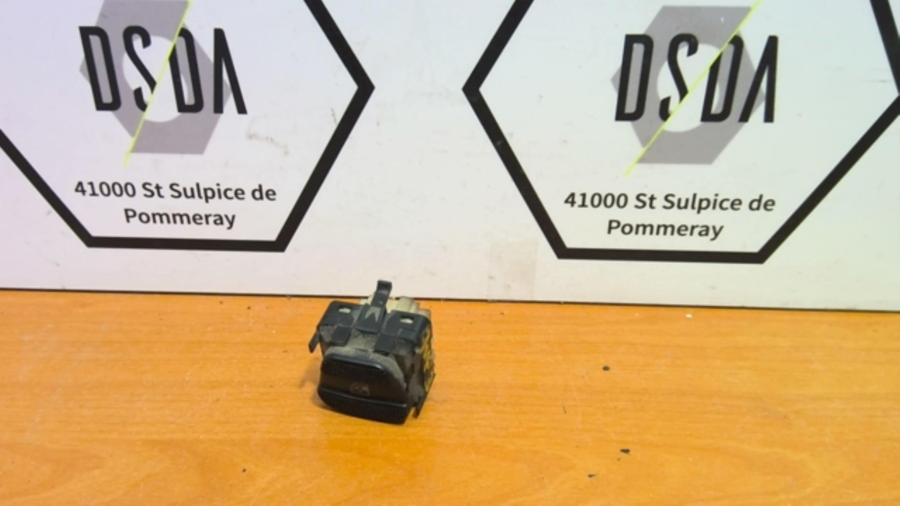 Interrupteur de leve vitre VOLKSWAGEN GOLF  - 1