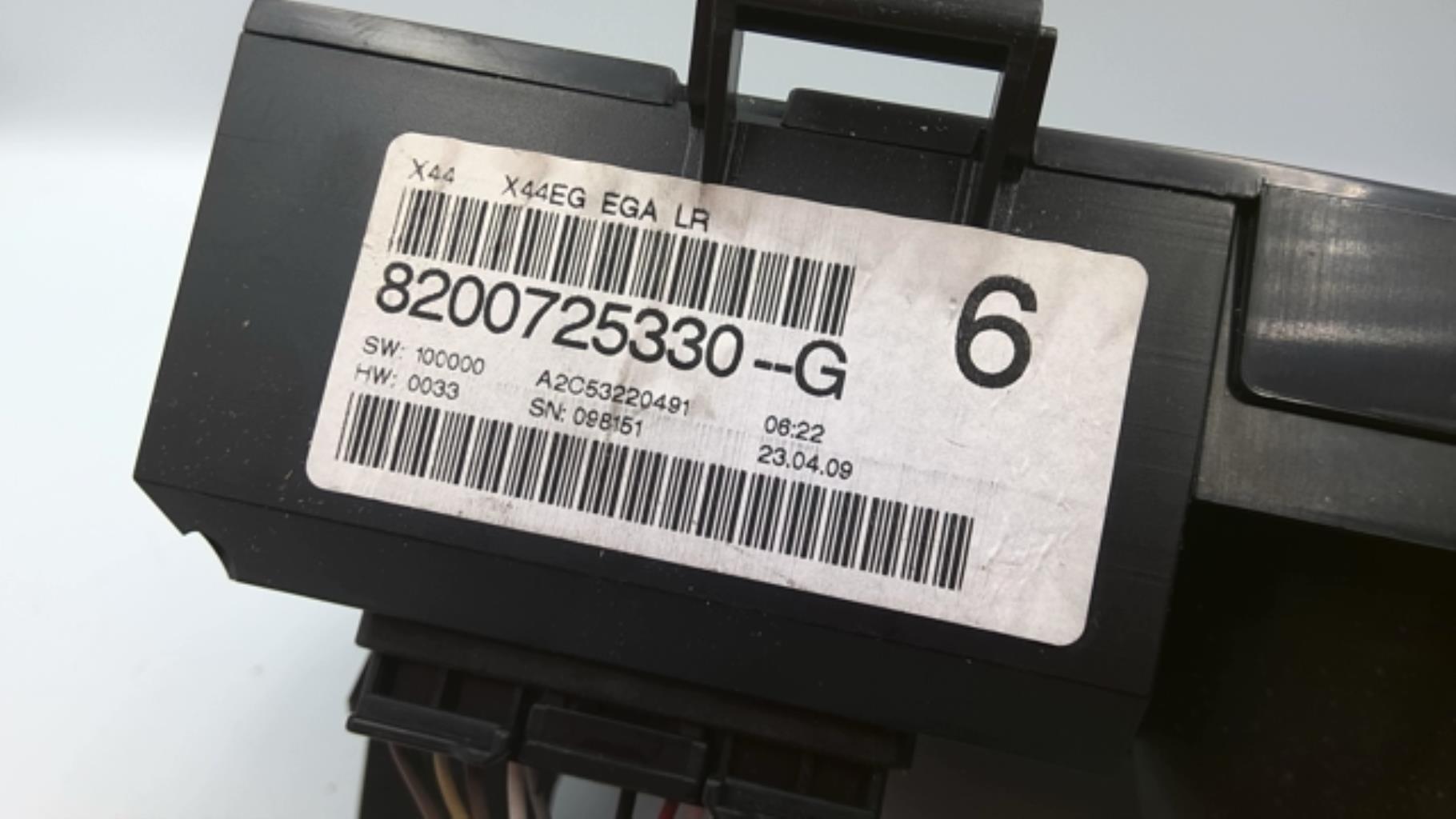 Compteur RENAULT TWINGO 2 PHASE 1 Essence - 1