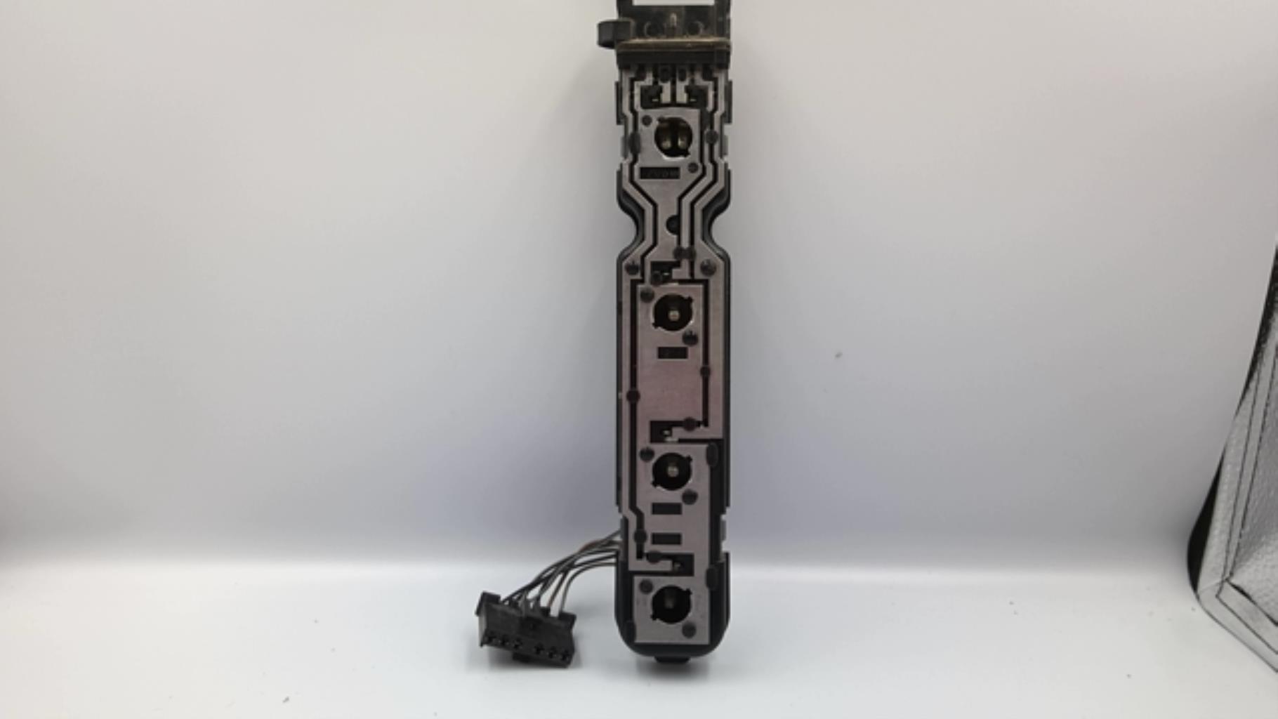 Platine feu arriere gauche FORD COURRIER 3 PHASE 1 Diesel - 1