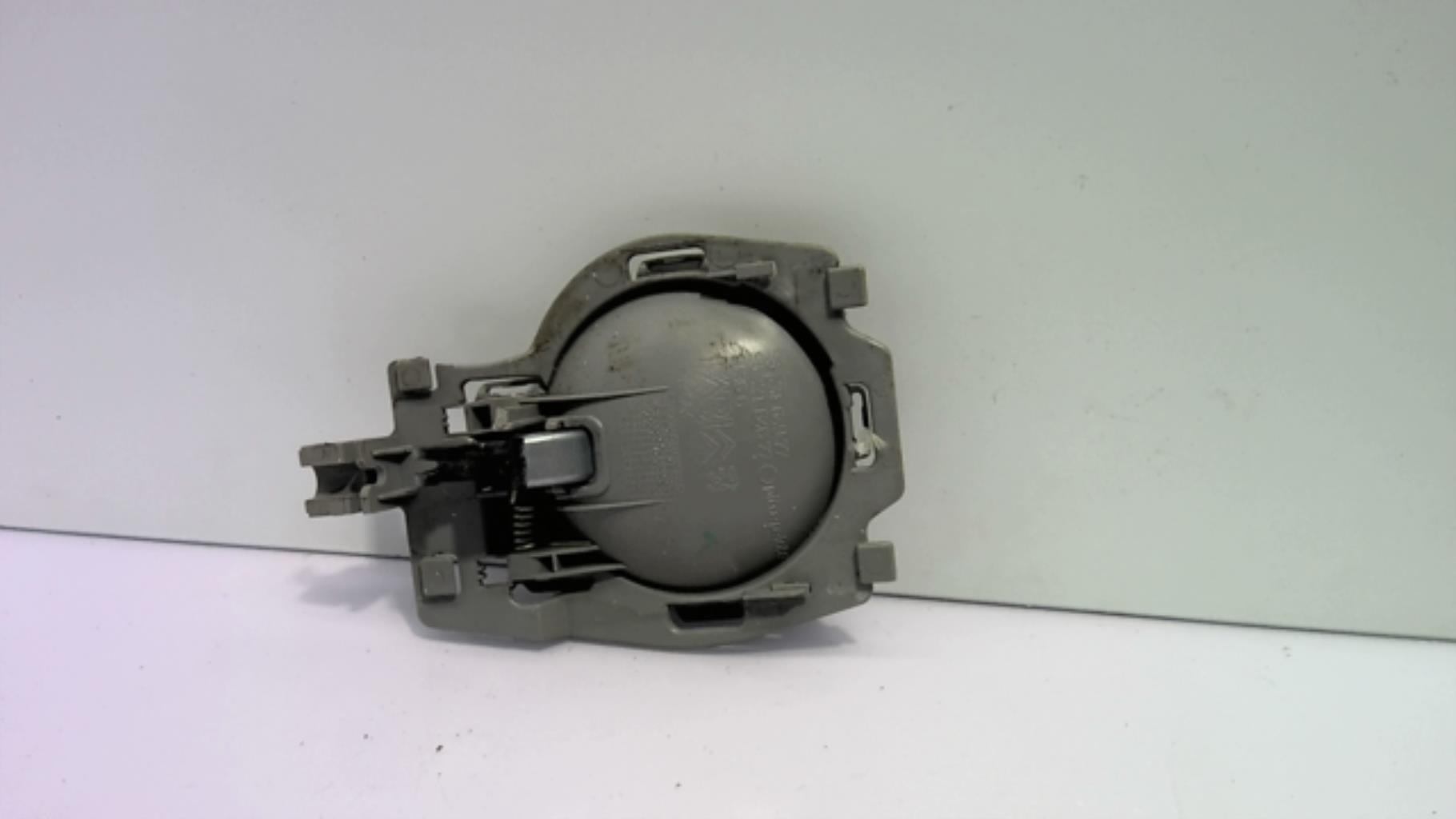 Poignee interieur avant gauche CITROEN C3 1 PHASE 1 Diesel - 1