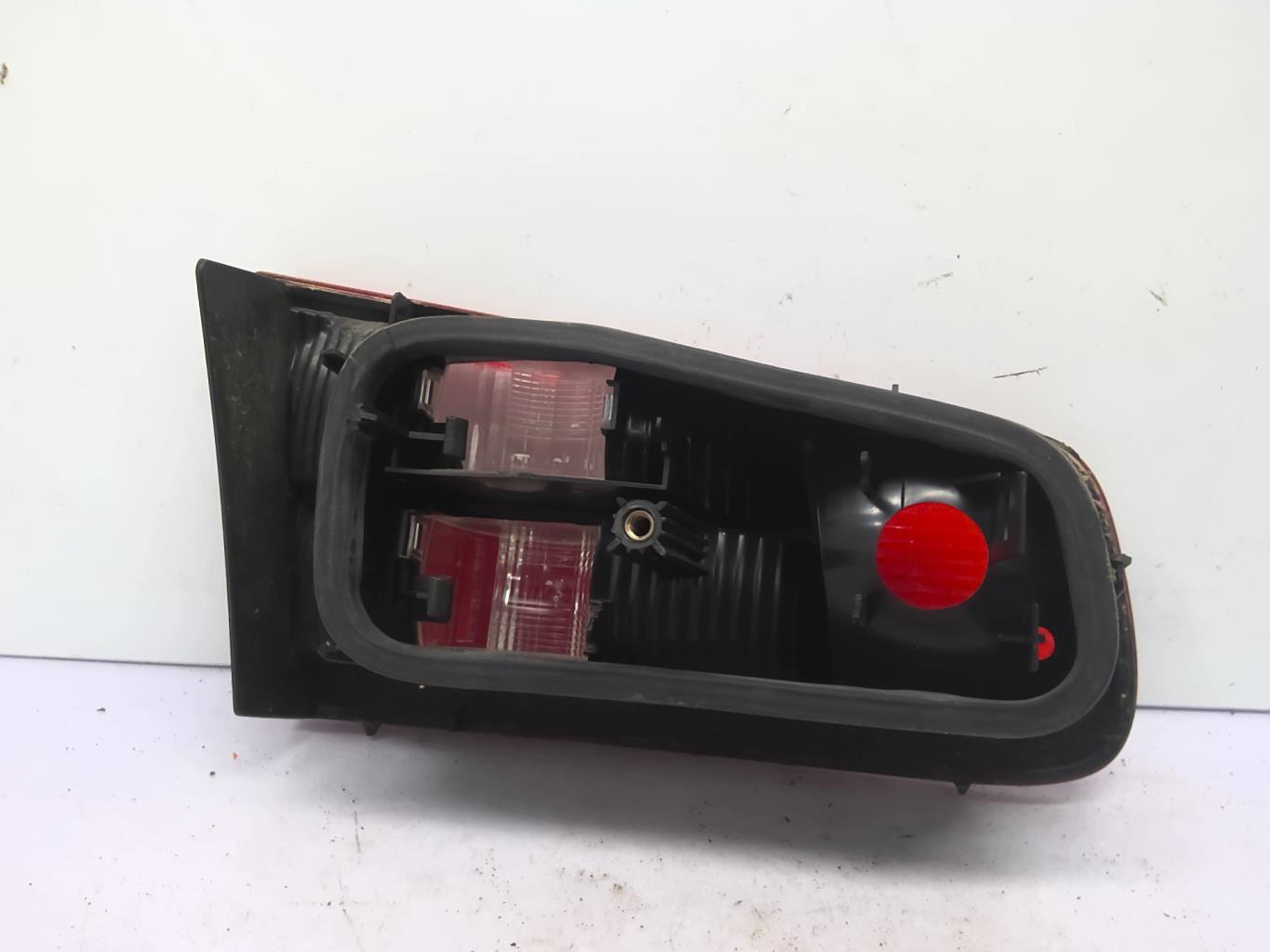Feu arriere secondaire droit (feux) RENAULT LAGUNA 2 PHASE 1 Essence - 1