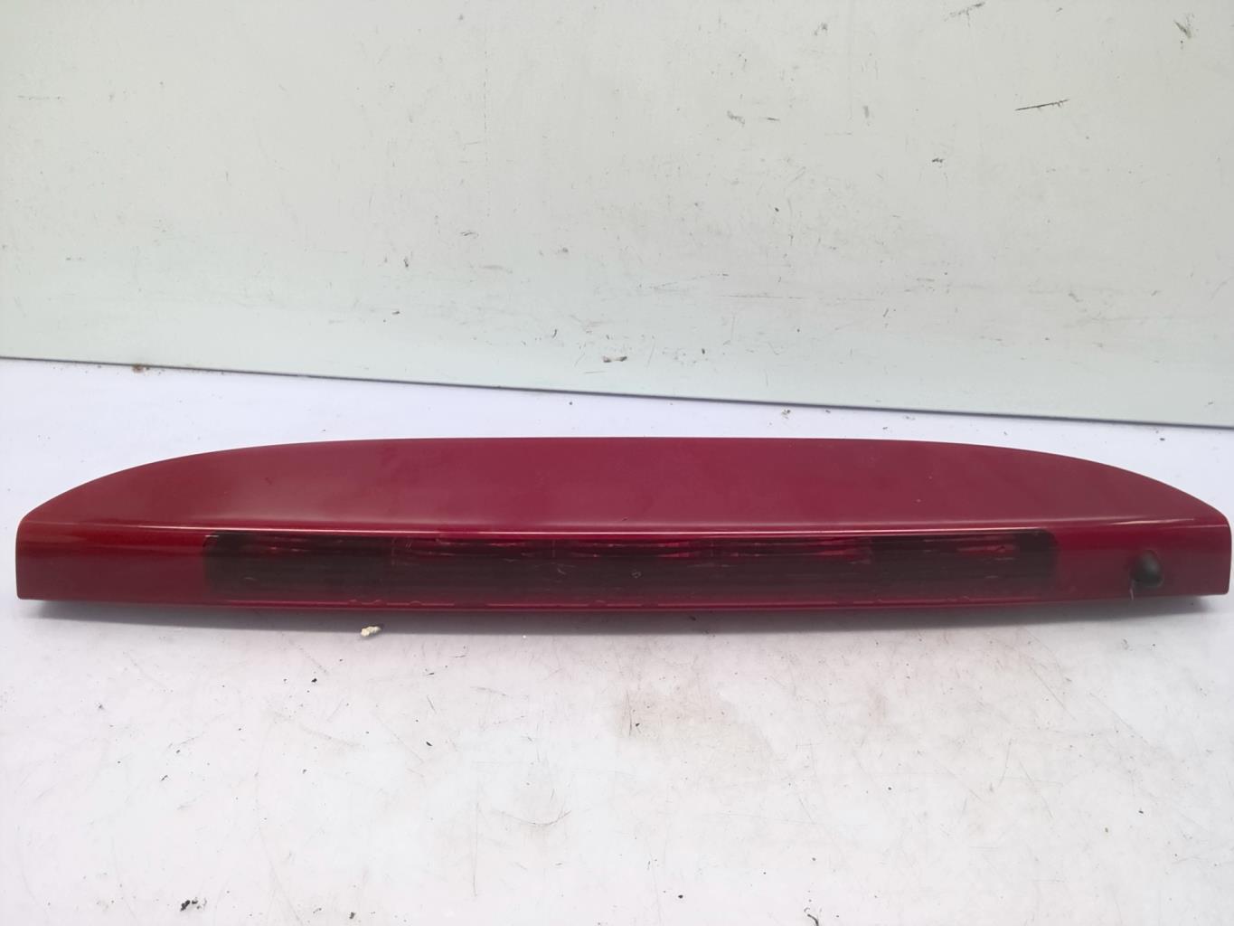 Feu arriere stop central RENAULT CLIO 3 PHASE 2 BREAK Diesel - 1