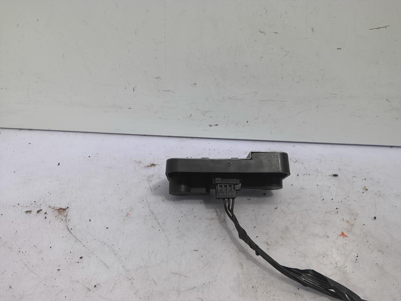 Platine feu arriere droit SAAB 9.3 2 SPORT SEDAN PHASE 1 Diesel - 1
