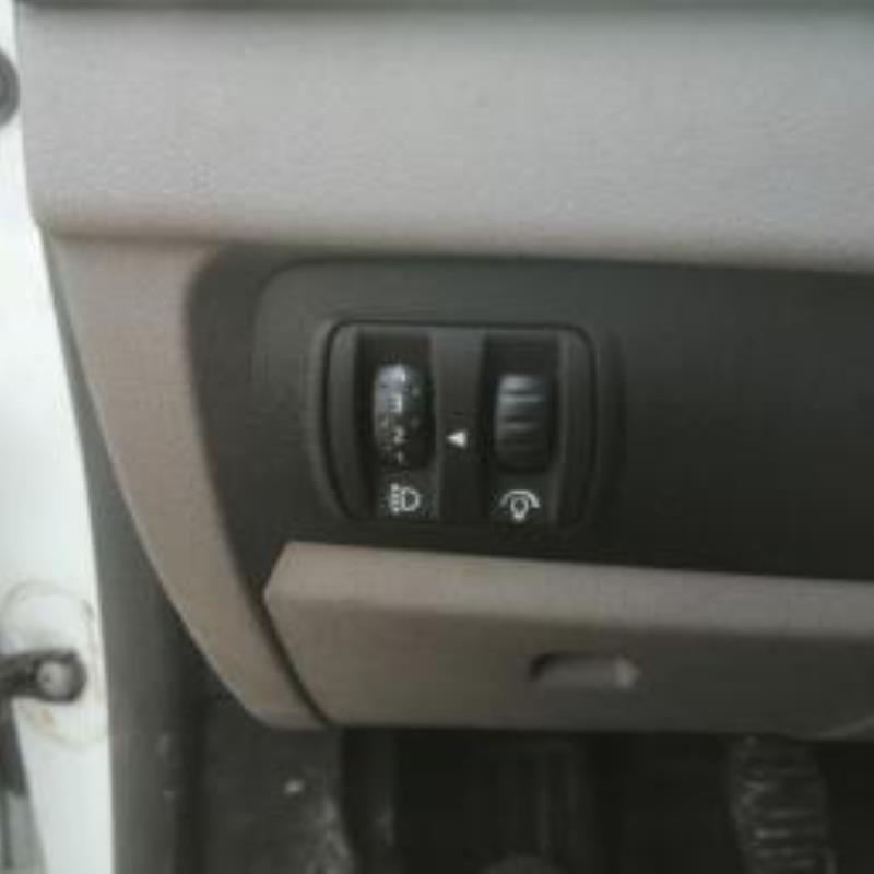 Commande de reglage hauteur de phare RENAULT MEGANE 3 PHASE 1 Diesel - 1