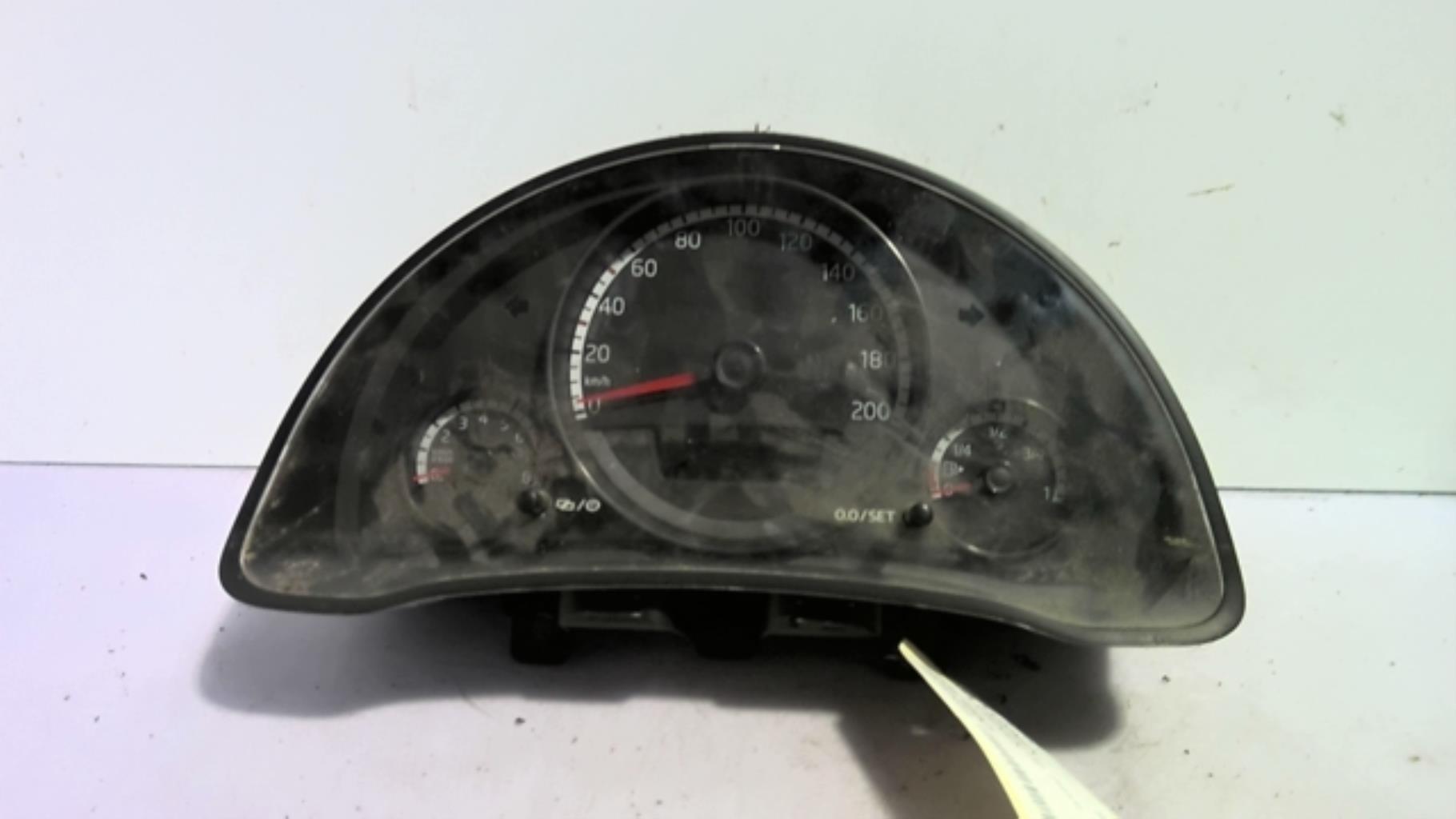 Compteur VOLKSWAGEN UP PHASE 1  - 1