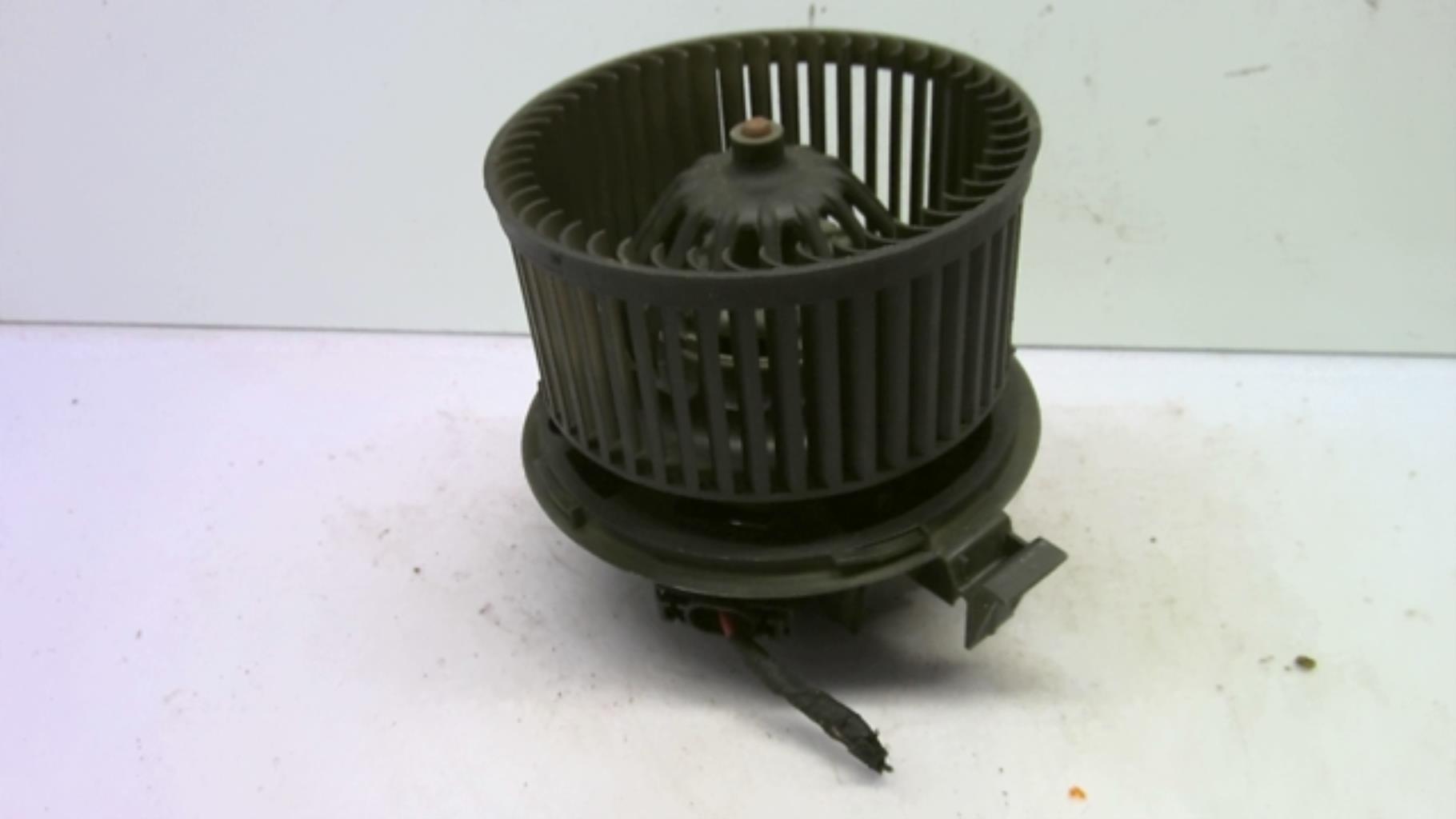 Pulseur d'air NISSAN MICRA 3 PHASE 1 Essence - 1
