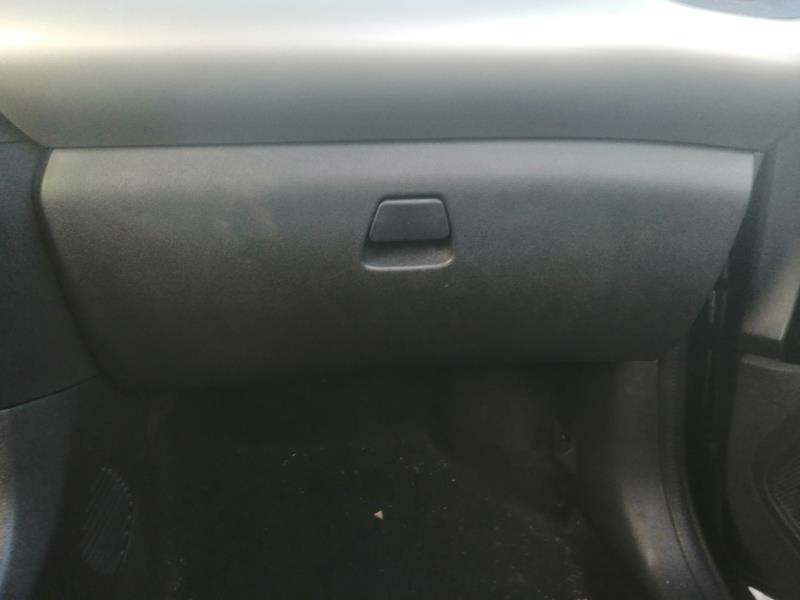 Boite a gants PEUGEOT 108 Essence - 1