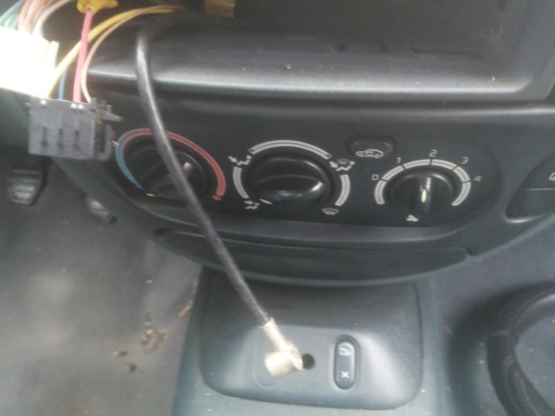 Commande chauffage RENAULT MEGANE 1 PHASE 1 COUPE Essence - 1