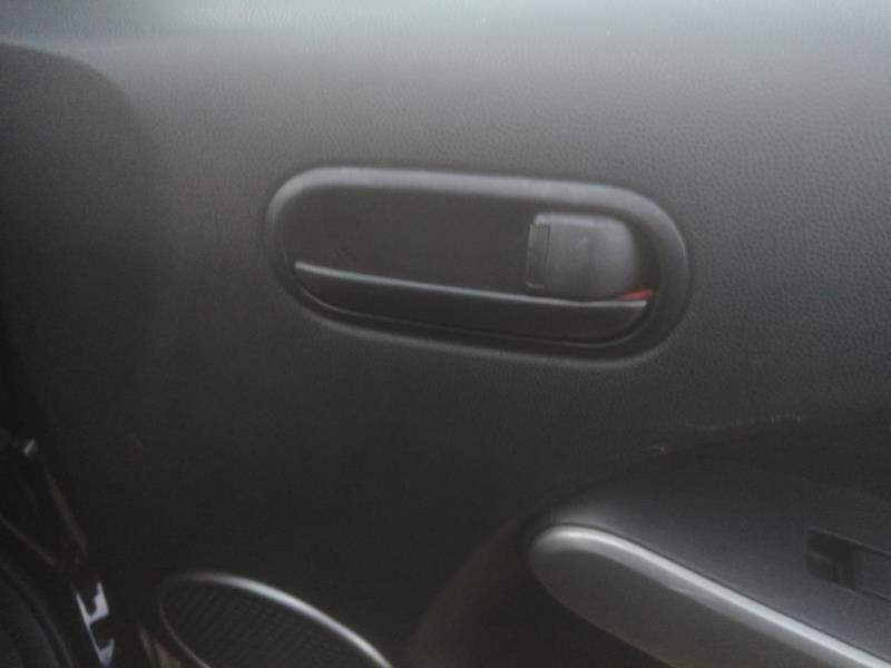 Poignee interieur avant droit MAZDA 2 2 PHASE 1 Essence - 1