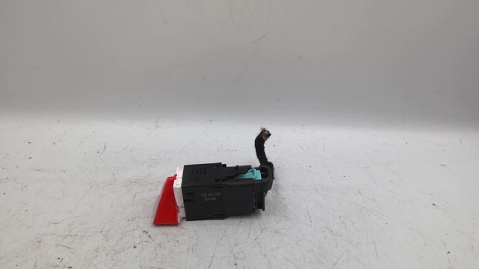 Bouton de warning VOLKSWAGEN TOURAN 1 PHASE 1 Diesel - 1