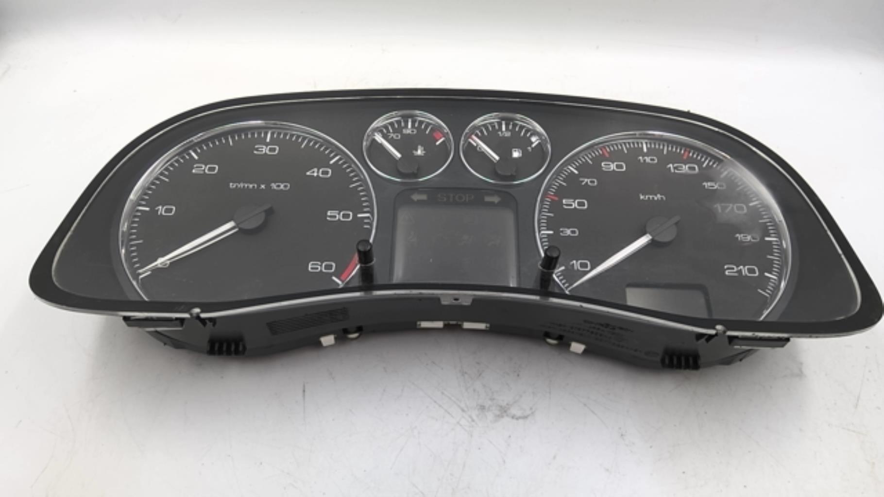 Compteur PEUGEOT 307 PHASE 2 BREAK Diesel - 1