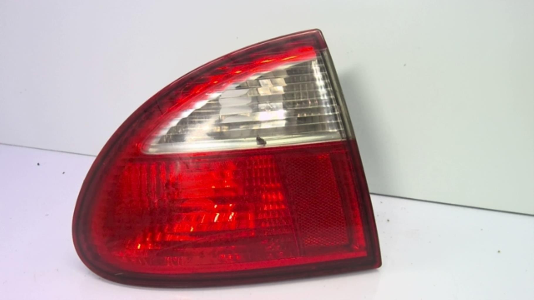 Feu arriere secondaire gauche (feux) SEAT LEON 1 Diesel - 1