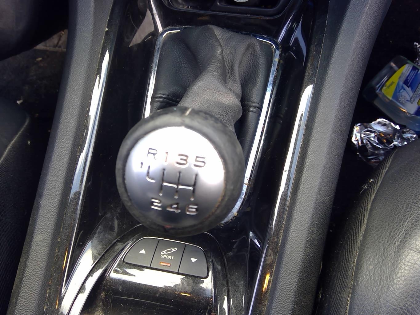 Pommeau de vitesses CITROEN C5 2 BREAK Diesel - 1