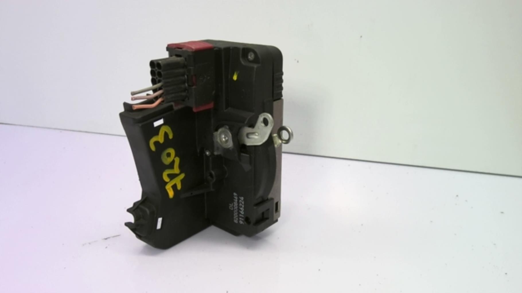Serrure arriere gauche RENAULT TRAFIC 2 PHASE 1 Diesel - 1