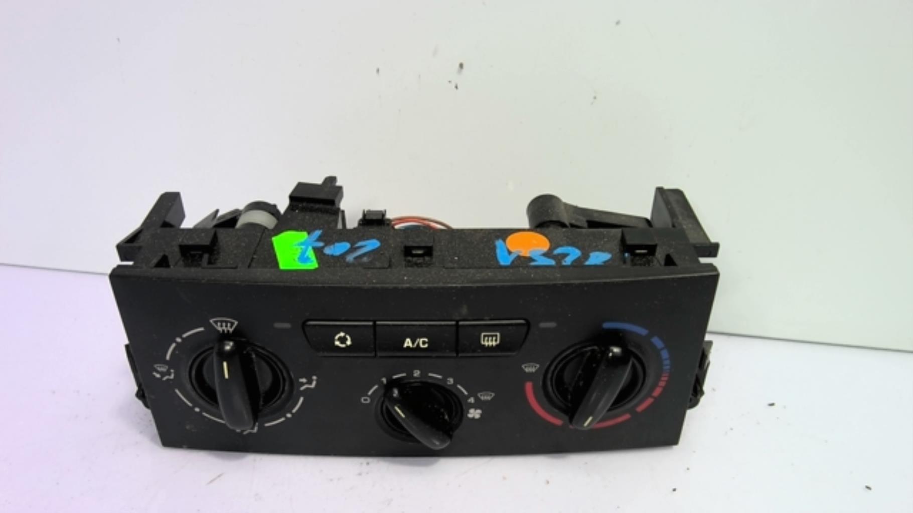 Commande chauffage PEUGEOT 207 PHASE 1 Diesel - 1