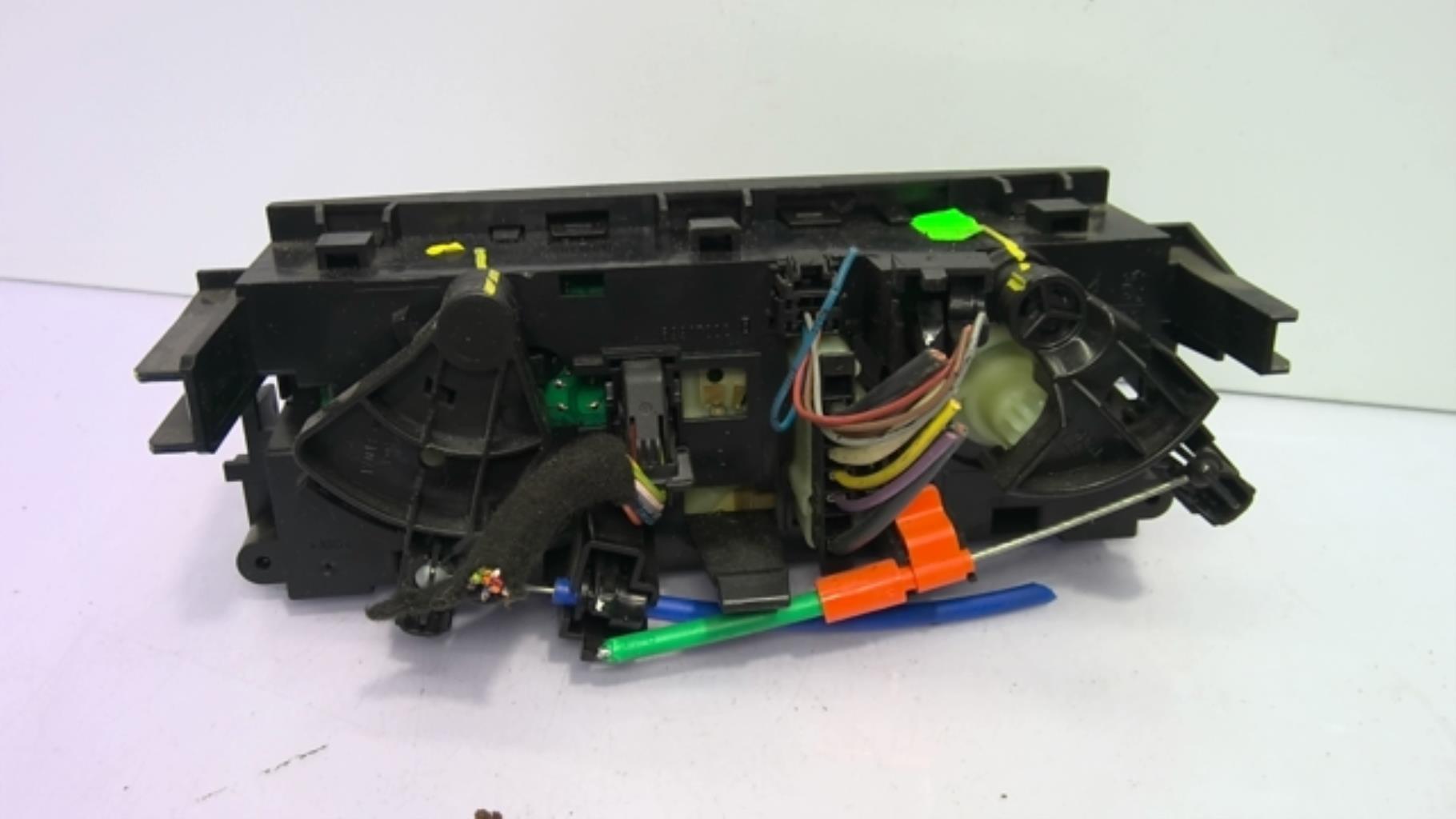 Commande chauffage PEUGEOT 207 PHASE 1 Diesel - 1