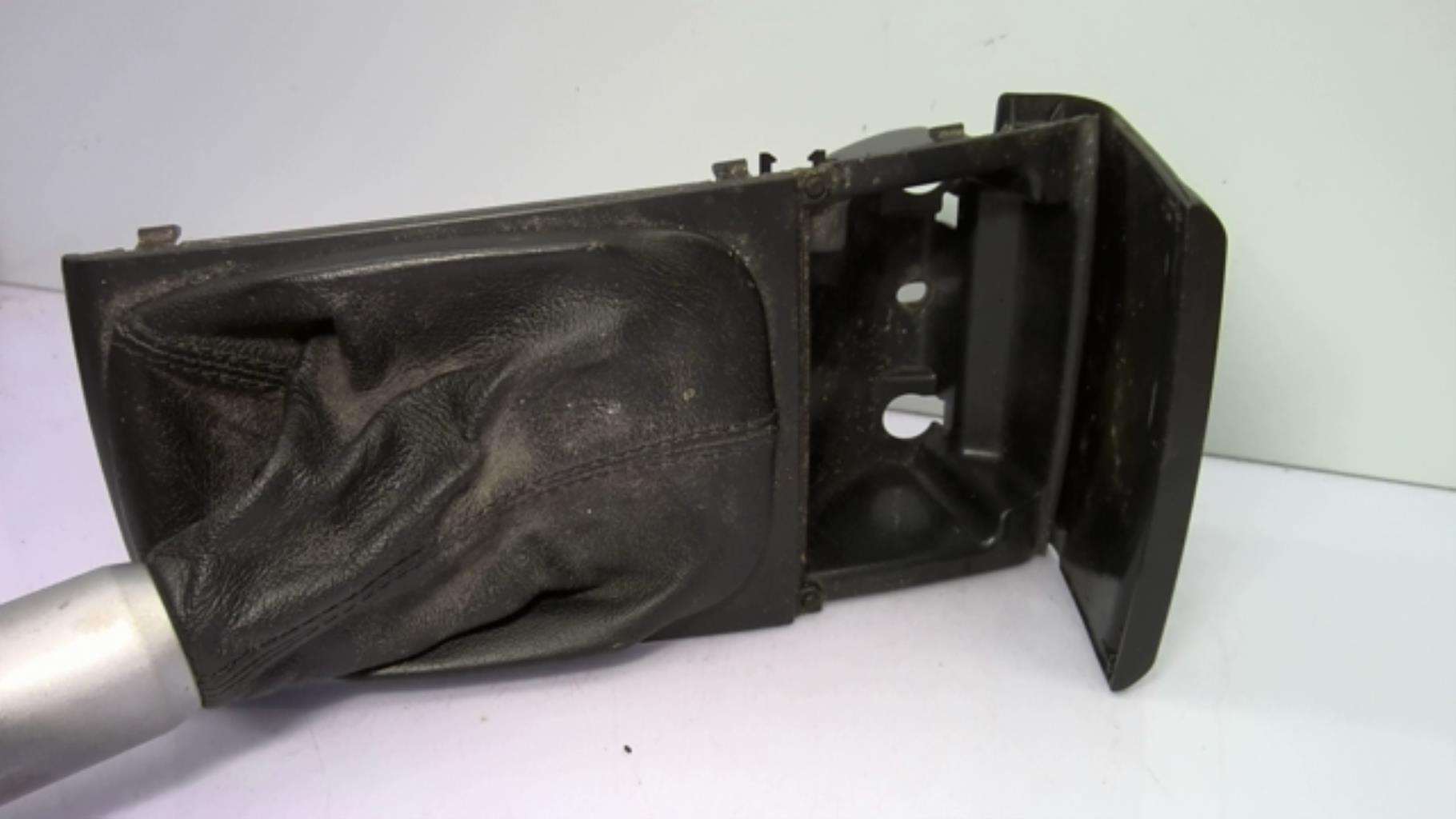 Pommeau de vitesses SKODA FABIA 1 PHASE 2 Diesel - 1