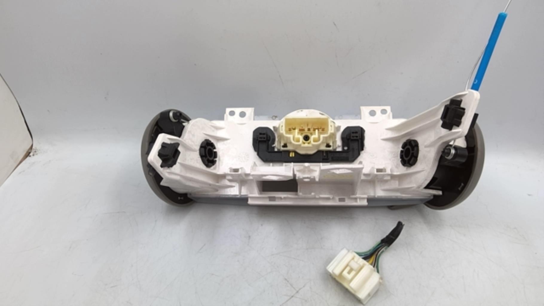 Commande chauffage CITROEN C1 1 PHASE 2 Essence - 1