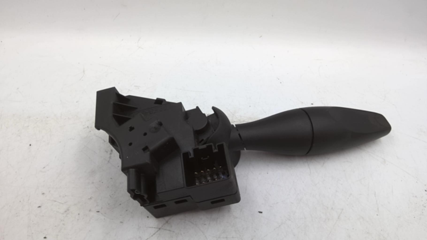 Commodo phare FORD FIESTA 5 PHASE 1 Diesel - 1