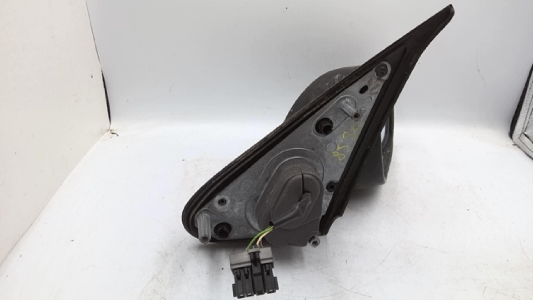 Retroviseur droit CITROEN XSARA PHASE 1 BREAK Diesel - 1