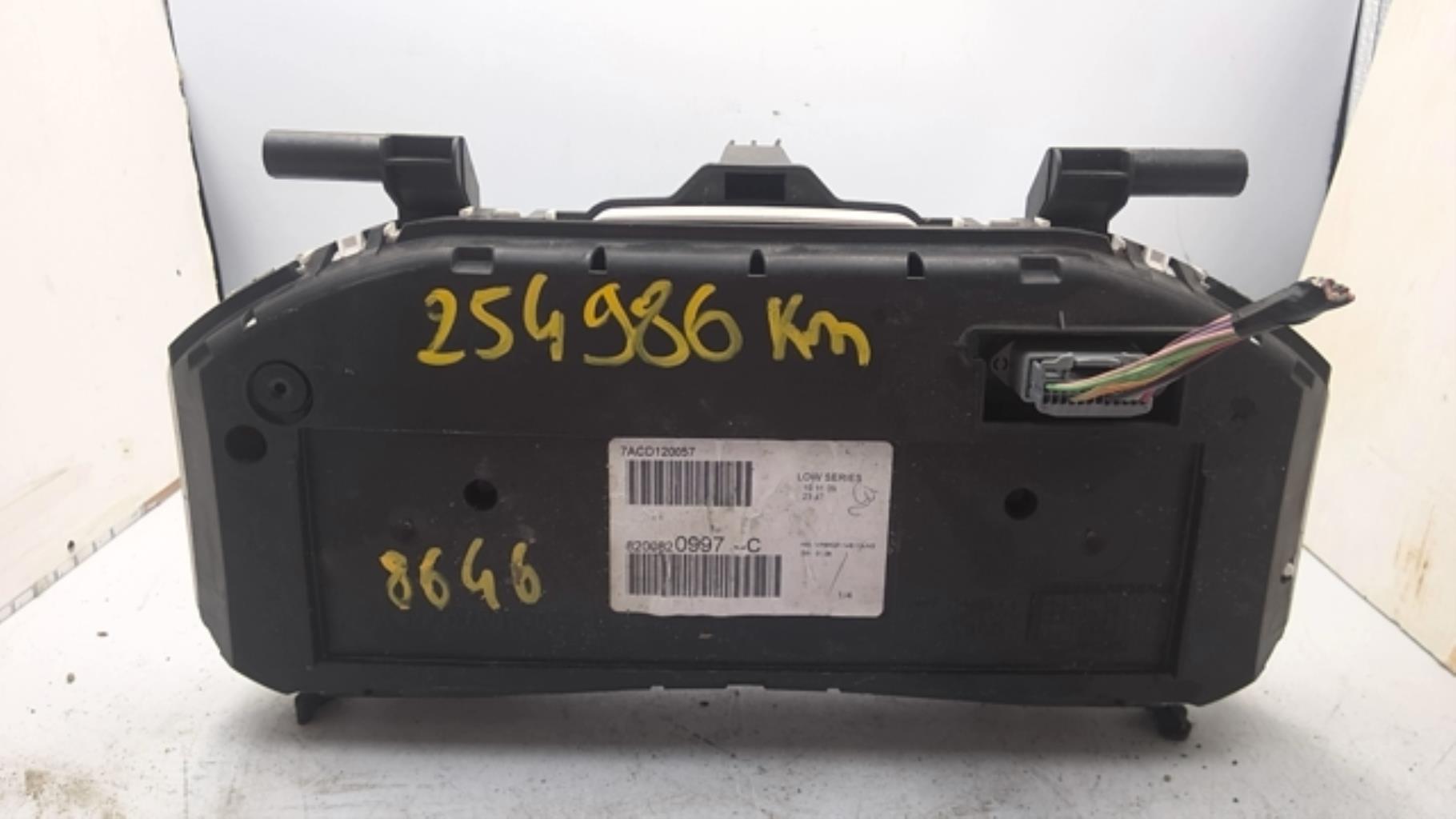 Compteur RENAULT CLIO 3 PHASE 2 Diesel - 1